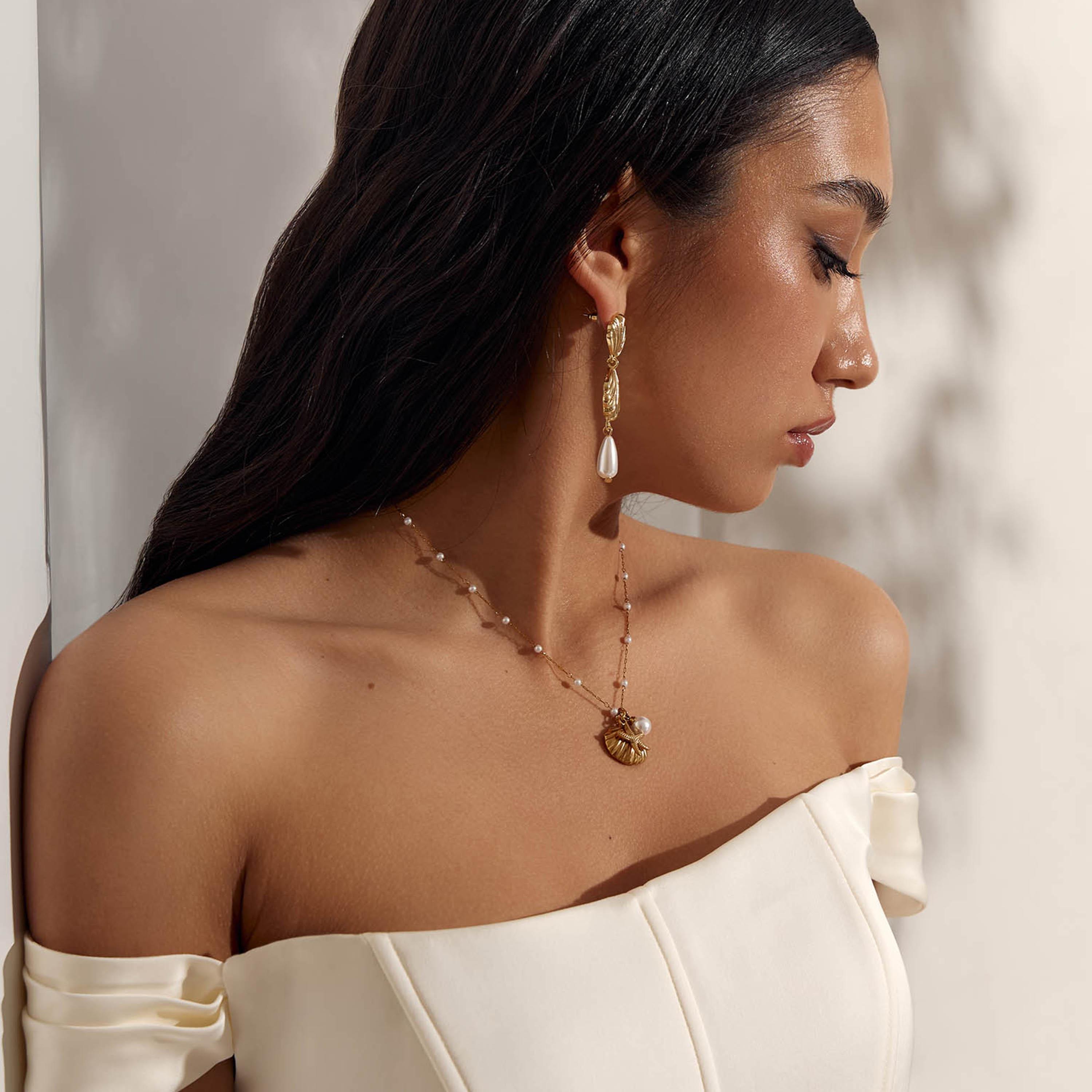 عقد بقلادة لؤلؤ ليتشي ذهبي من الستانلس ستيل | مقاس موحد | ncl0300-women-watchesandjewellery-jewellery-necklacesandpendants-image-1