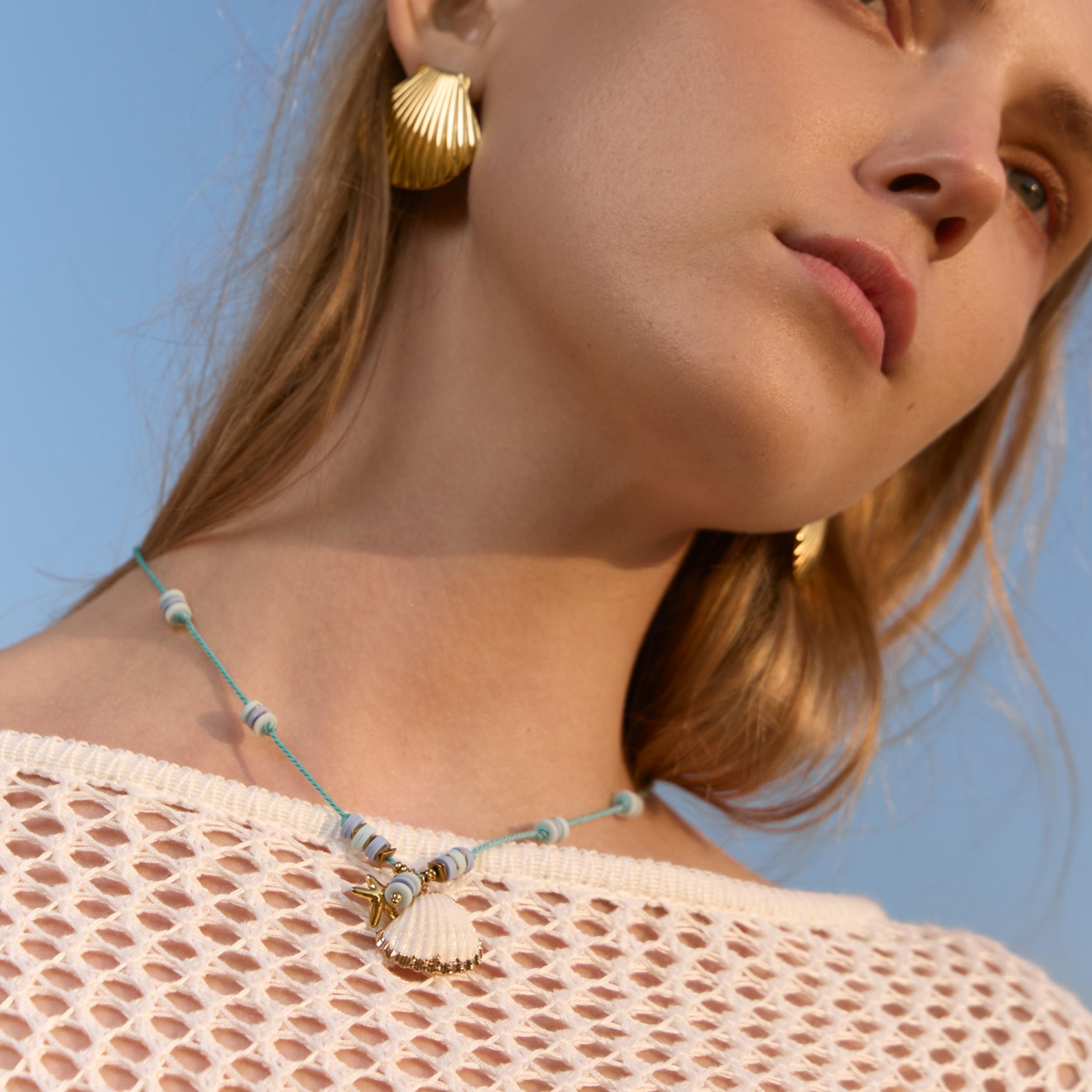 عقد بقلادة دليات زرقاء فاتحة ليتشي من الستانلس ستيل | مقاس موحد | ncl0307-women-watchesandjewellery-jewellery-necklacesandpendants-image-4
