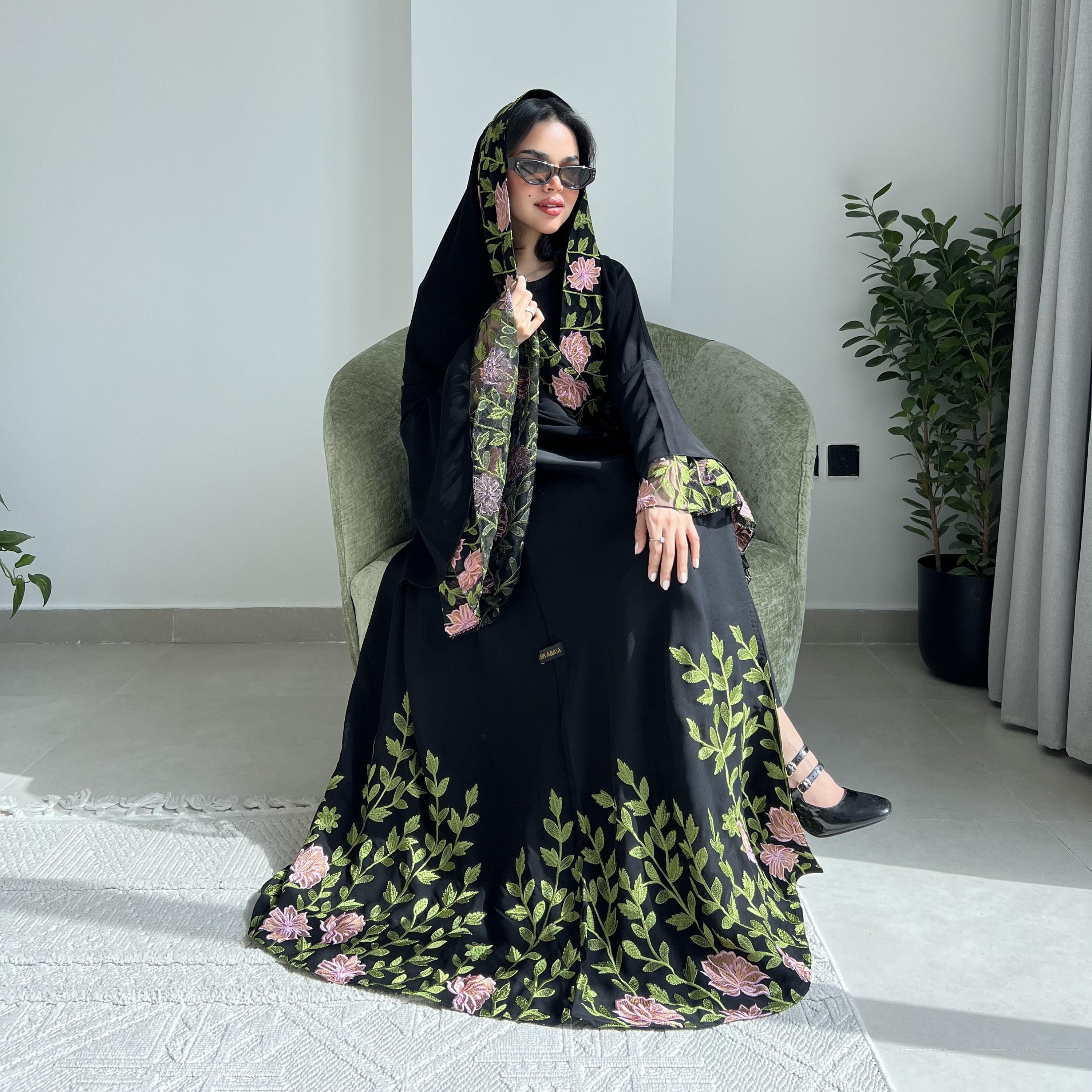 Lusin Abaya Black Bell Sleeves Embroidered Crepe Women's Abaya with Hijab-women-arabicclothing-abayas-image-3