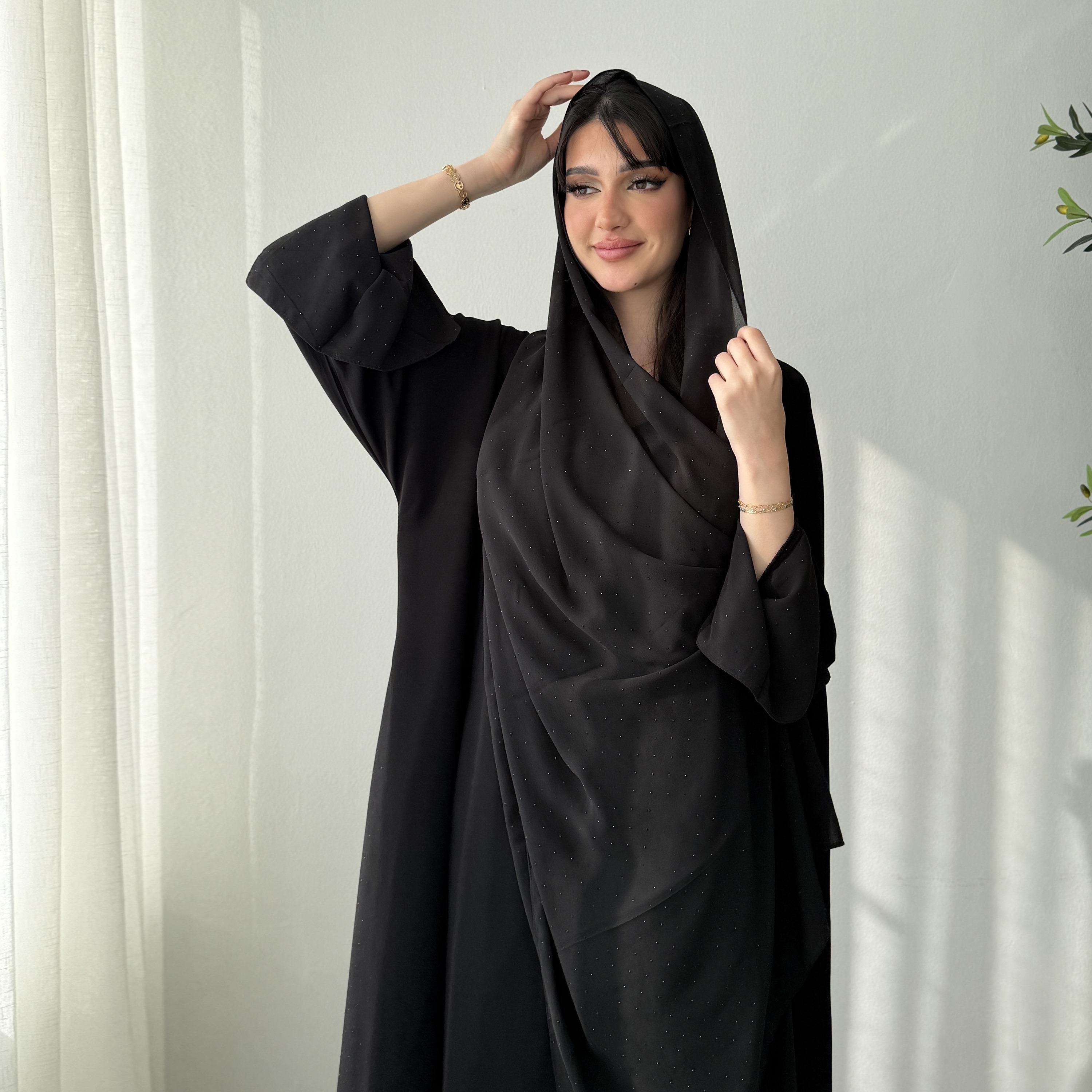 Lusin abaya Black Godet Panelled Wide Sleeves Royal Crepe Women's Flared Style Abaya with Hijab-women-arabicclothing-abayas-image-4