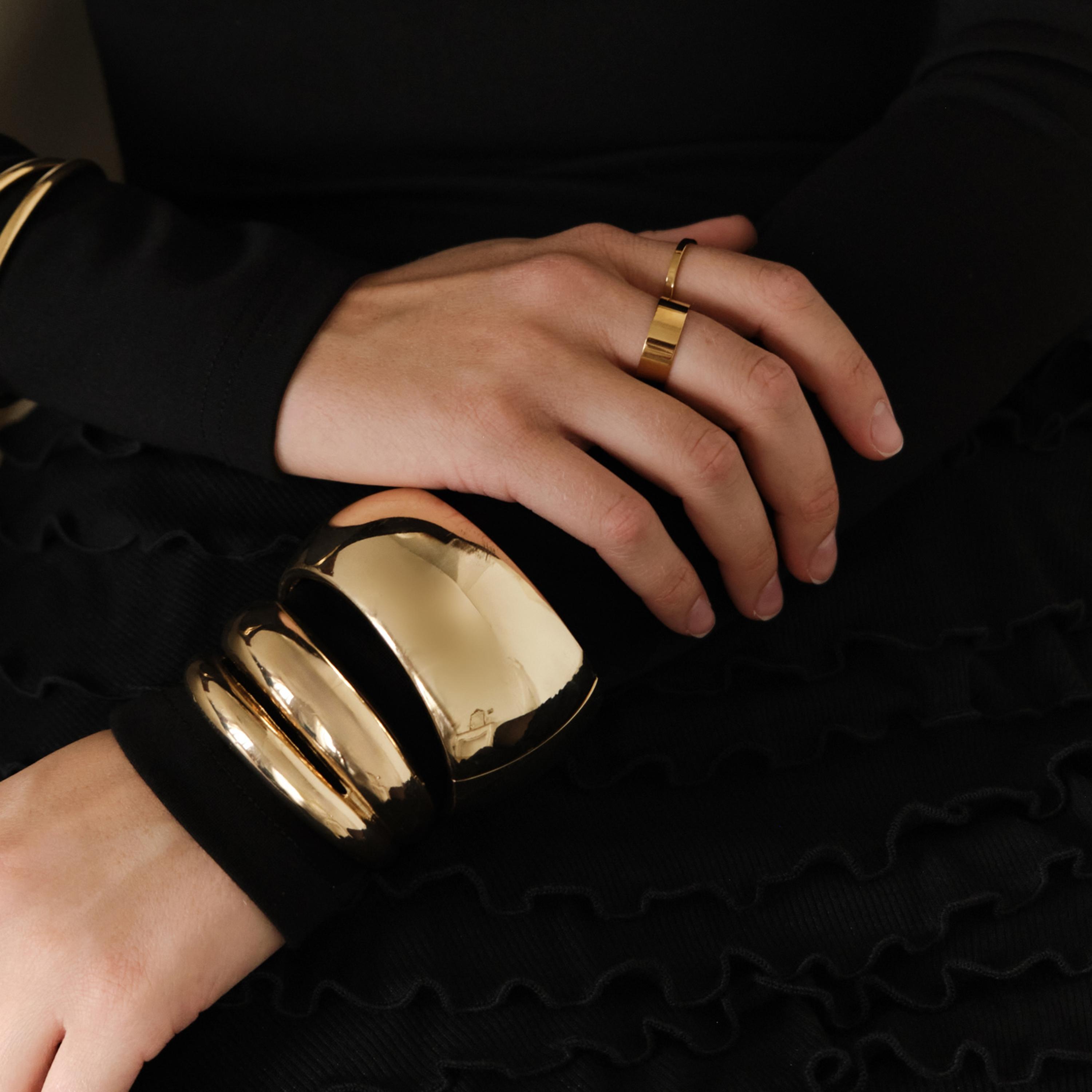 طقم خاتمين ليتشي ذهبي للنساء من الستانلس ستيل | ring170-women-watchesandjewellery-jewellery-rings-image-3