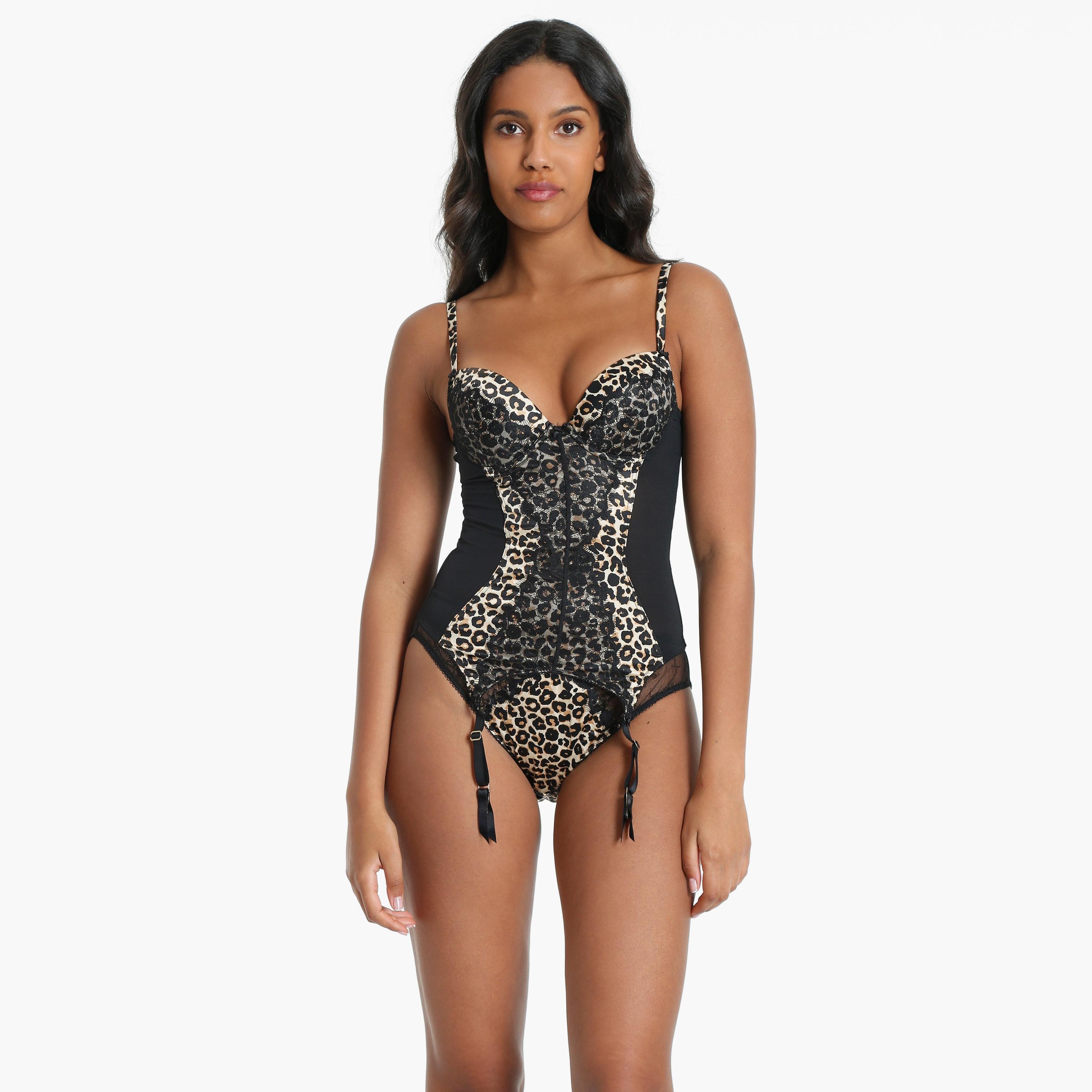 حمالة صدر نسائية من Isla & Evie مبطنة سلكية متوسطة الدعم باللون الوردي-women-clothing-lingerie-corsets-image-1