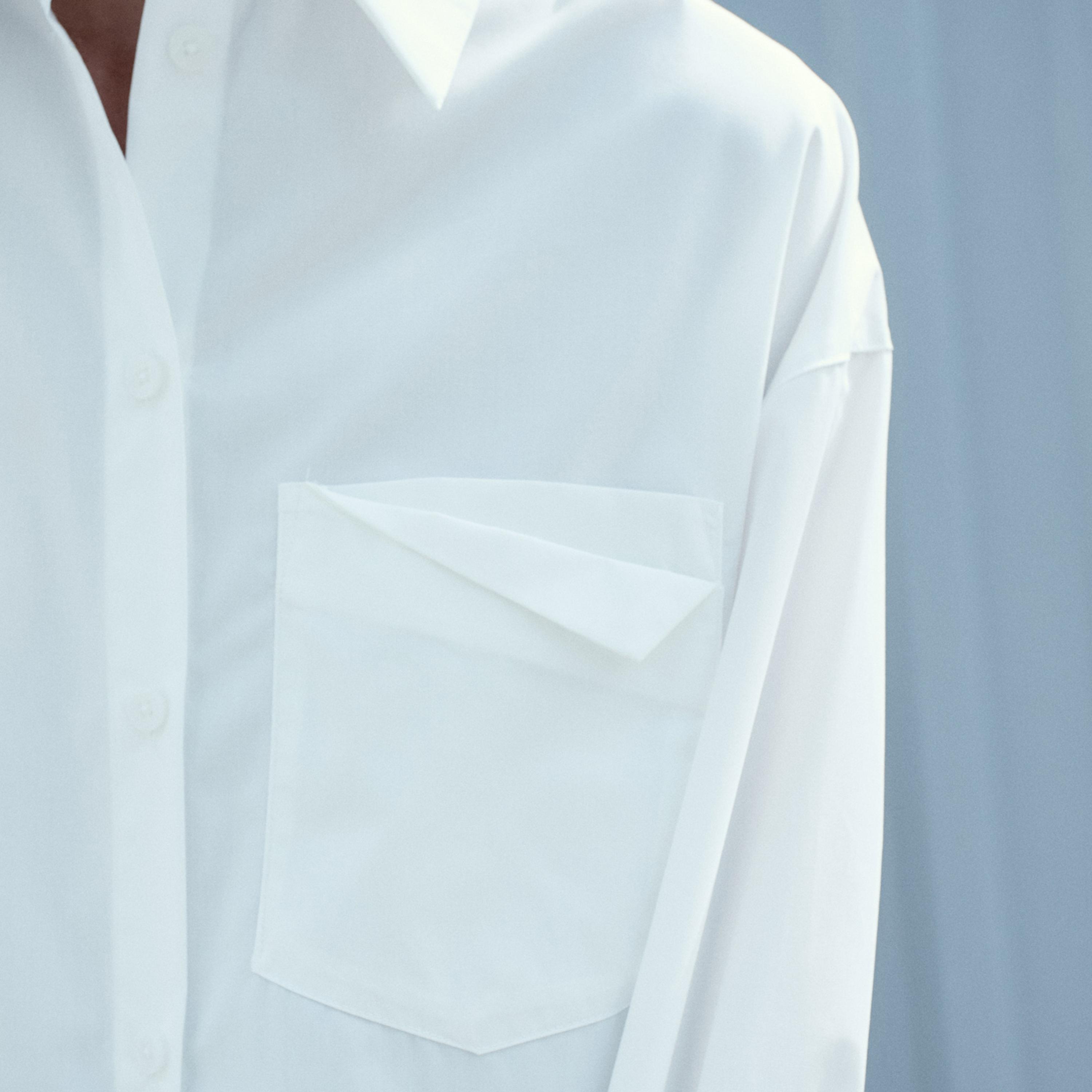 قميص أبيض بياقة وأكتاف منسدلة للنساء من ليتشي-women-clothing-shirtsandblouses-shirts-image-4