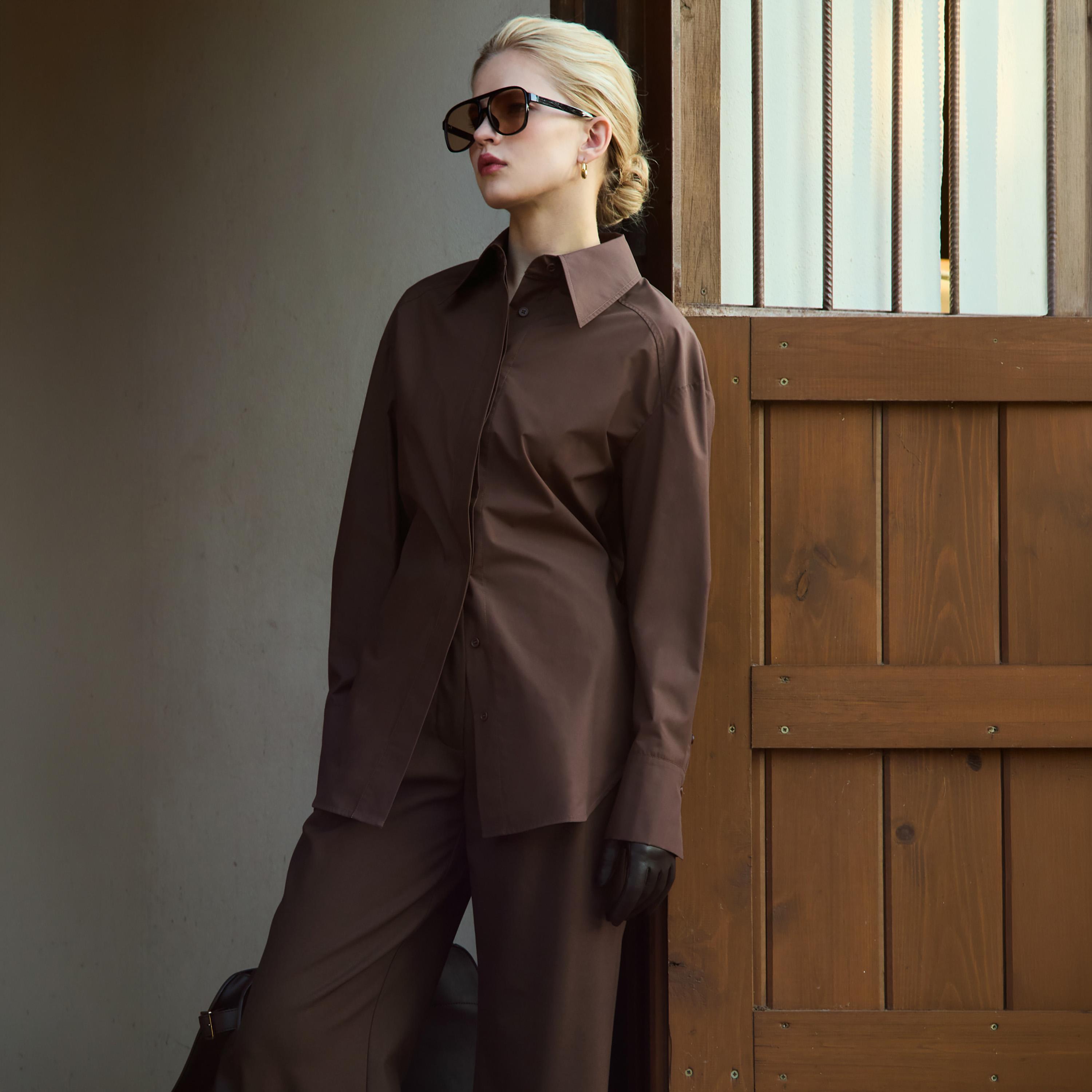 قميص بني بياقة وأكتاف منسدلة للنساء من ليتشي-women-clothing-shirtsandblouses-shirts-image-1