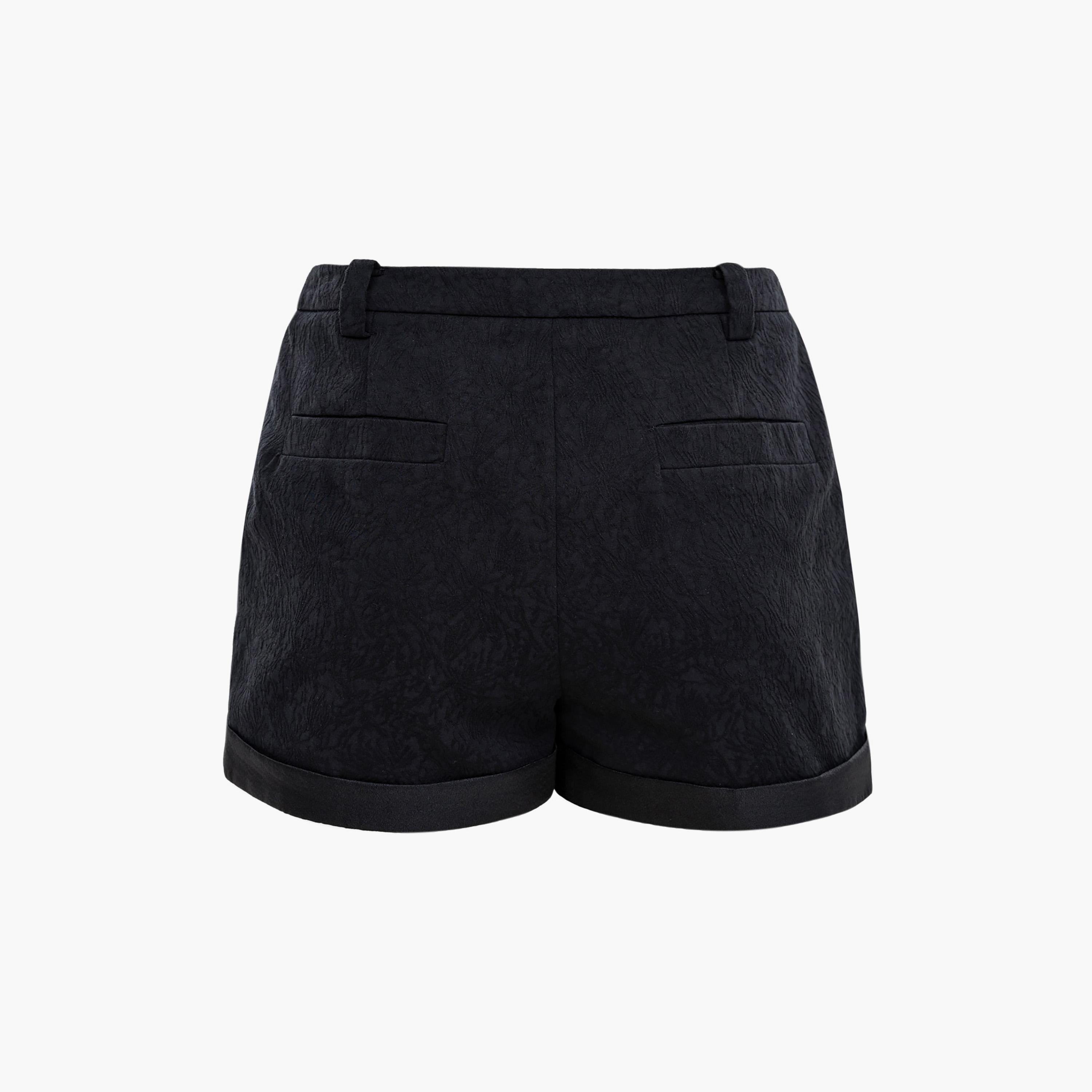شورت أسود للنساء من ليتشي-women-clothing-bottoms-shorts-image-5
