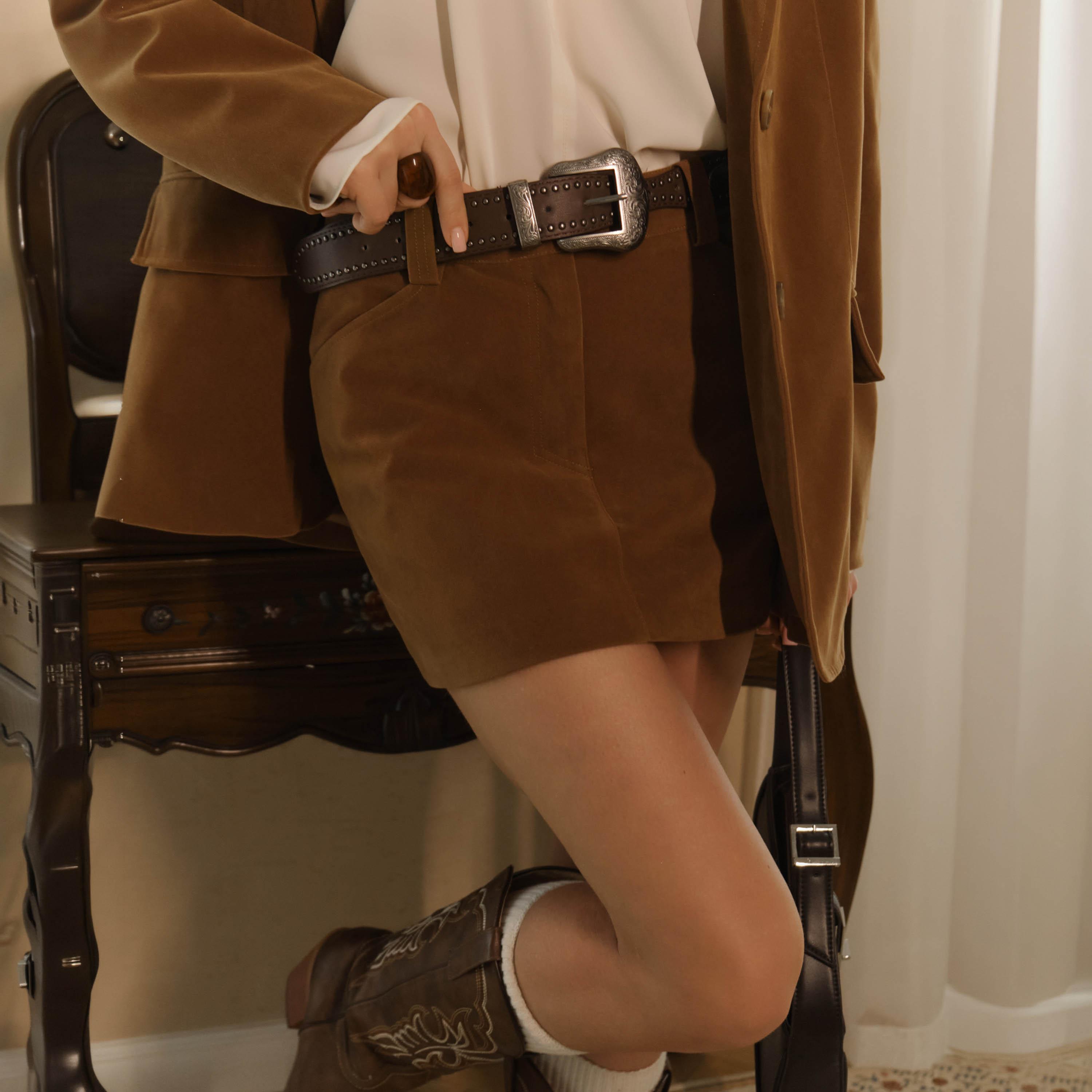 تنورة قصيرة (ميني) مستقيمة للنساء من ليتشي-women-clothing-bottoms-skirts-image-1