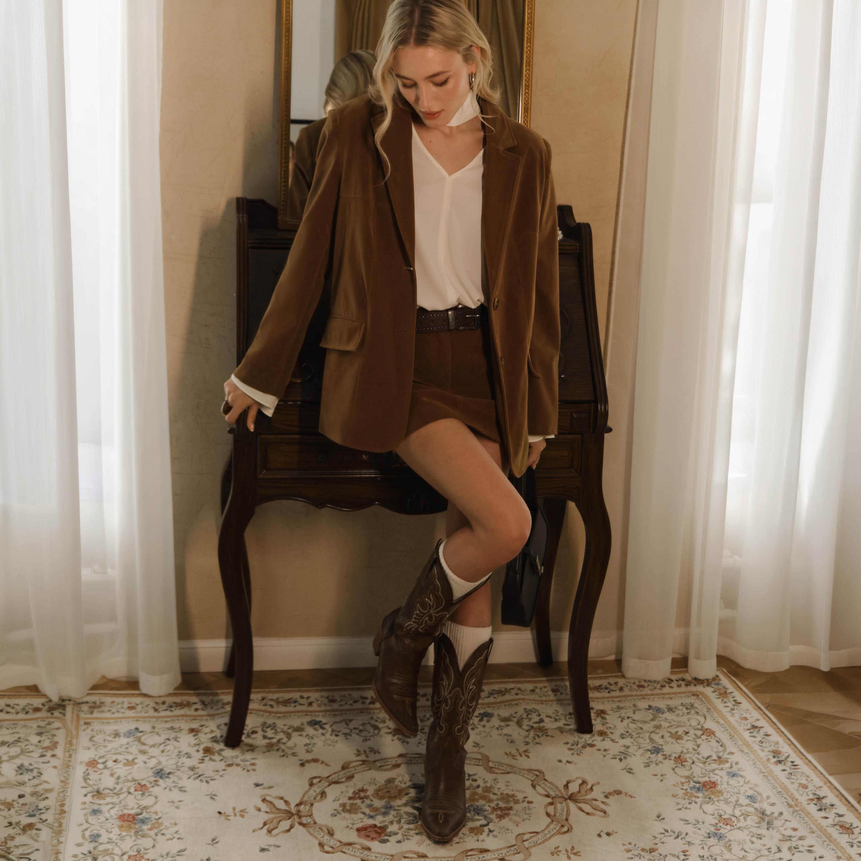 تنورة قصيرة (ميني) مستقيمة للنساء من ليتشي-women-clothing-bottoms-skirts-image-2