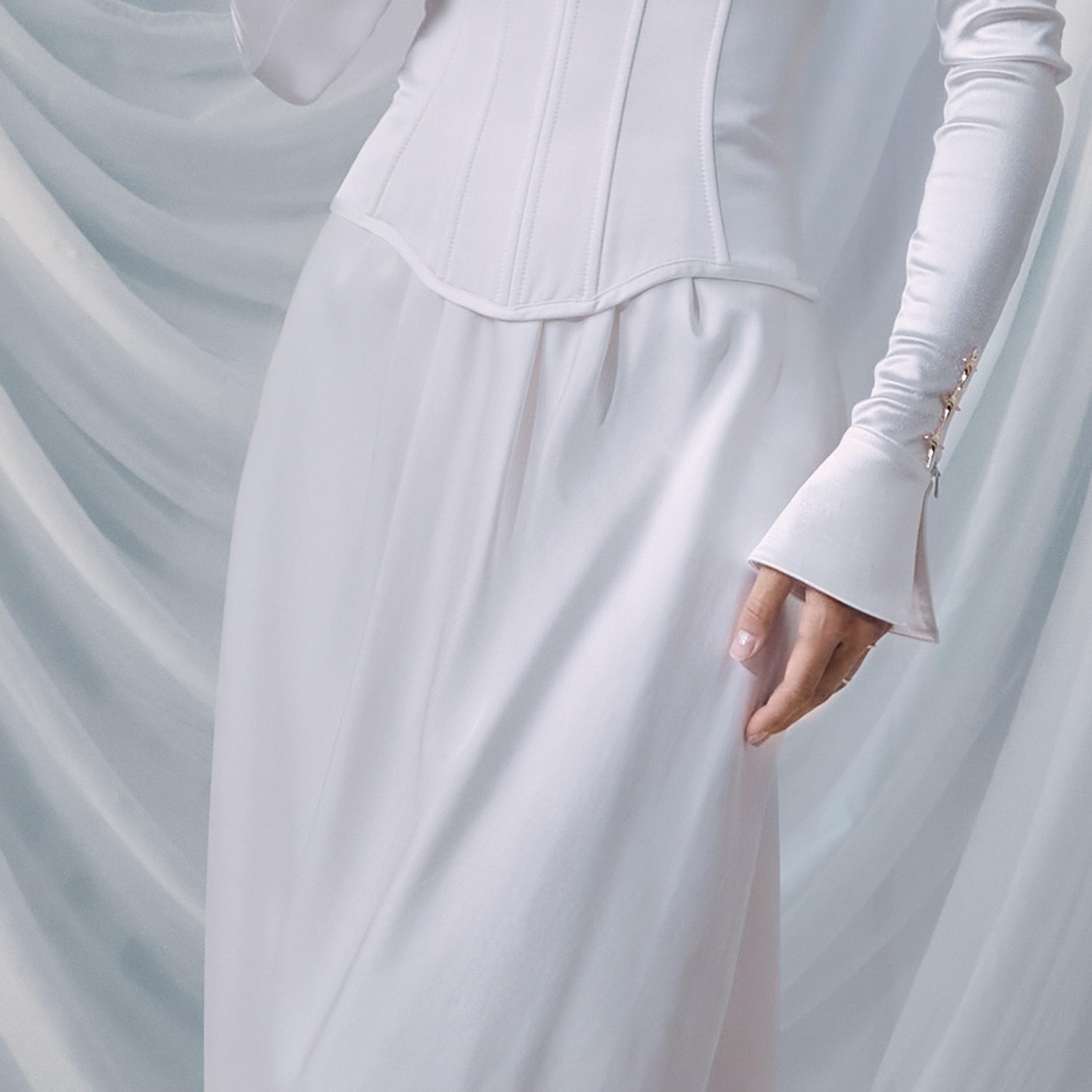 تنورة ماكسي بقصة ايه لاين أبيض للنساء من ليتشي-women-clothing-bottoms-skirts-image-3