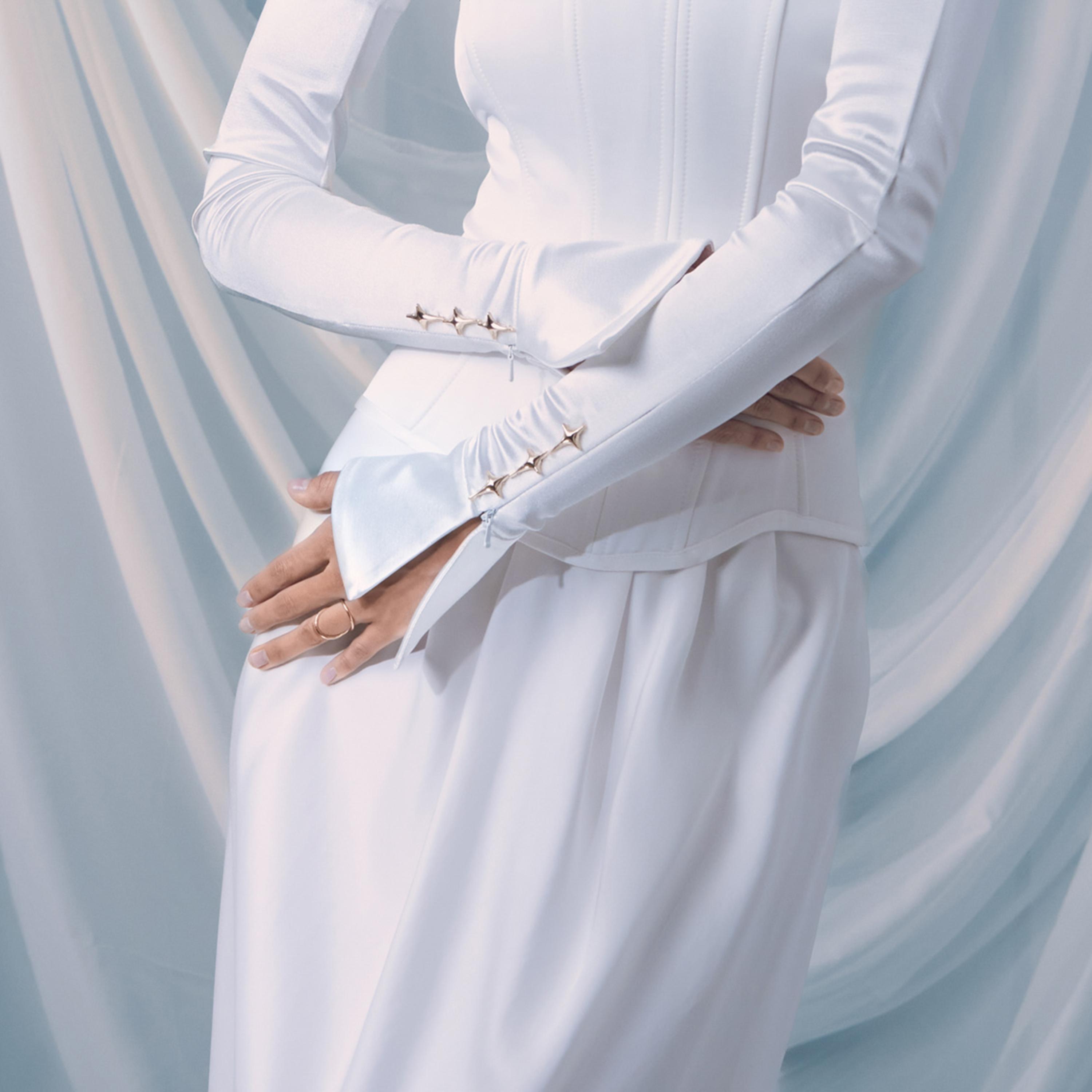 تنورة ماكسي بقصة ايه لاين أبيض للنساء من ليتشي-women-clothing-bottoms-skirts-image-4