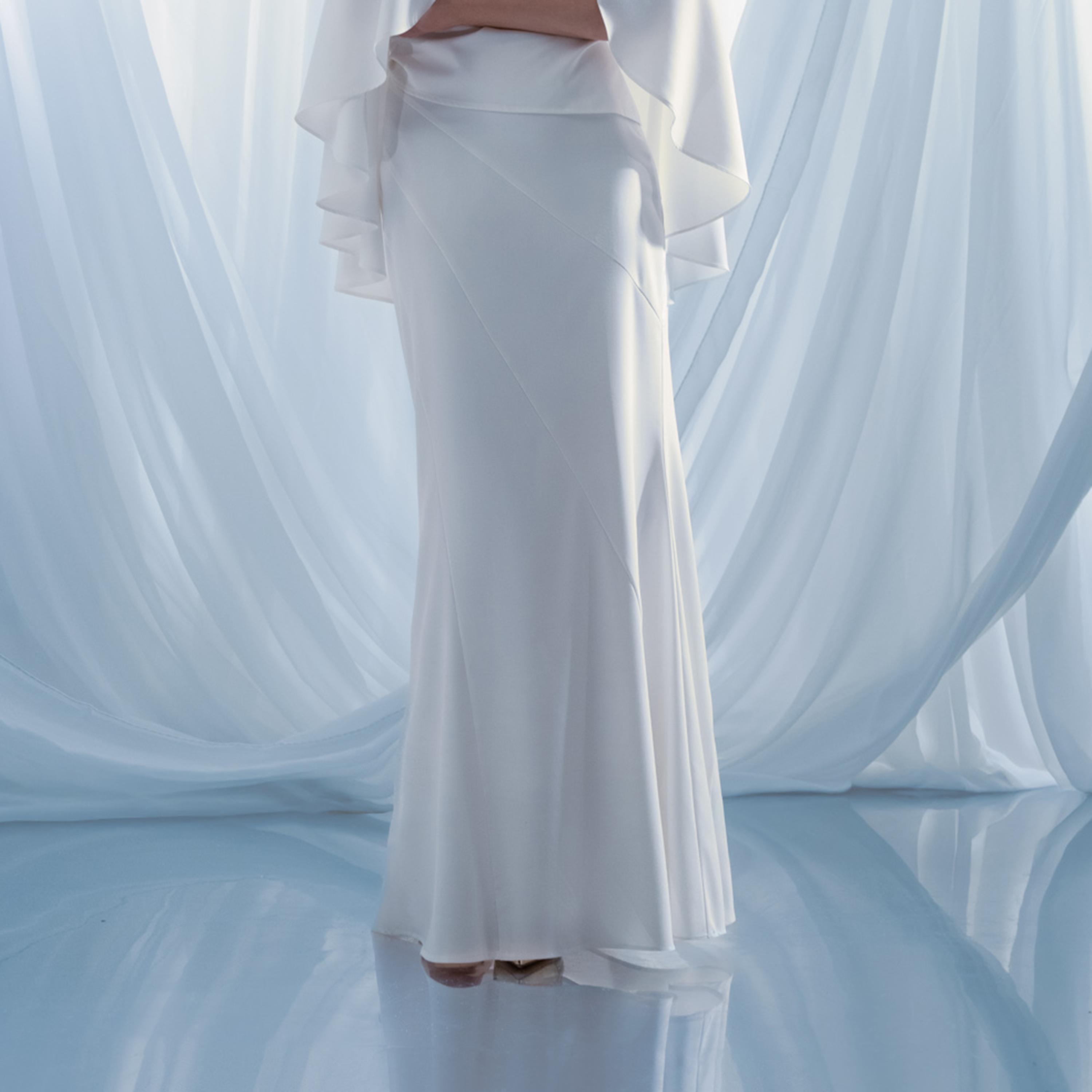 تنورة سهرة ماكسي واسعة أبيض للنساء من ليتشي-women-clothing-bottoms-skirts-image-3