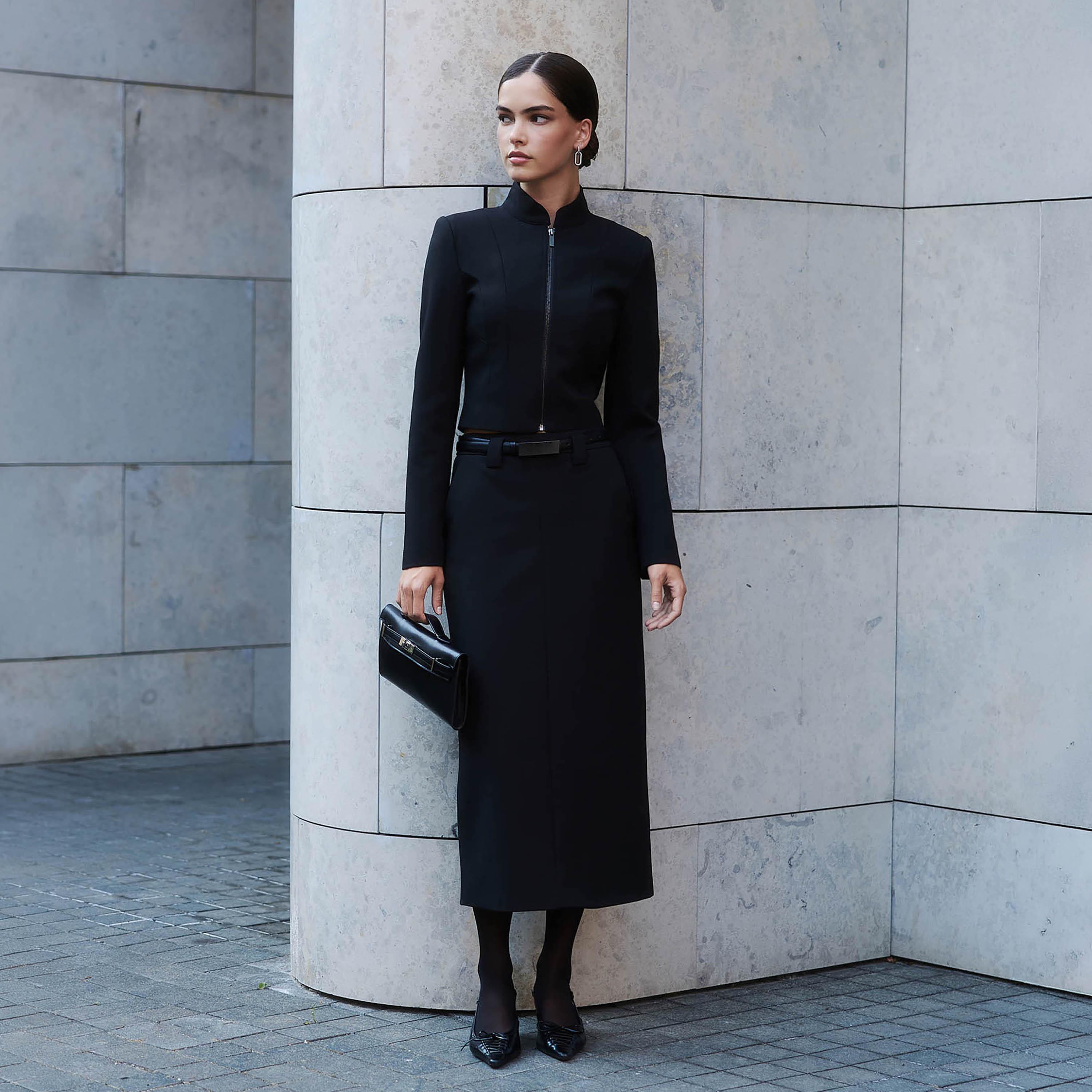 تنورة ميدي بينسل للنساء باللون الأسود من ليتشي-women-clothing-bottoms-skirts-image-2