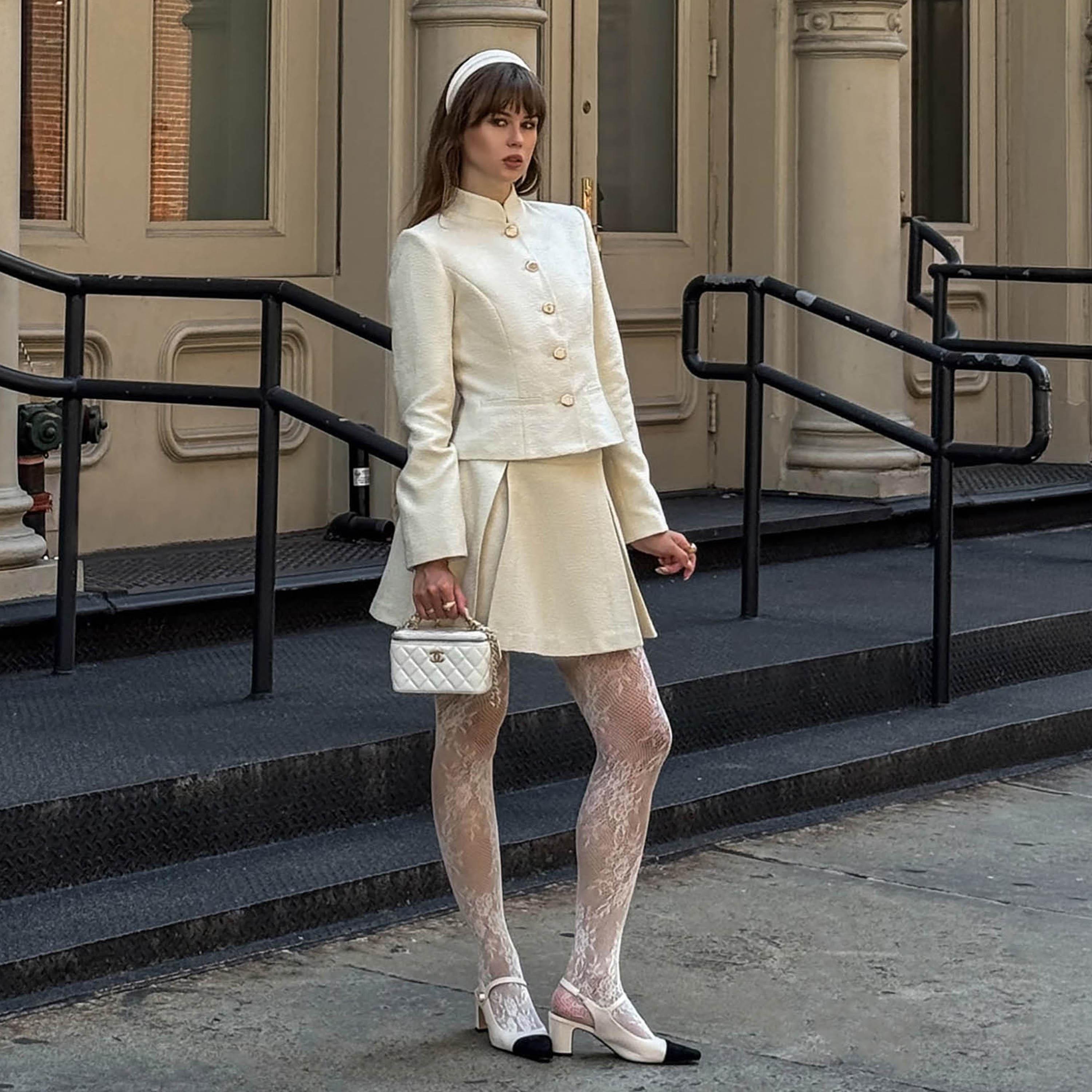 تنورة ميني بقصة واسعة (A-Line) مكسرة للنساء من ليتشي-women-clothing-bottoms-skirts-image-2
