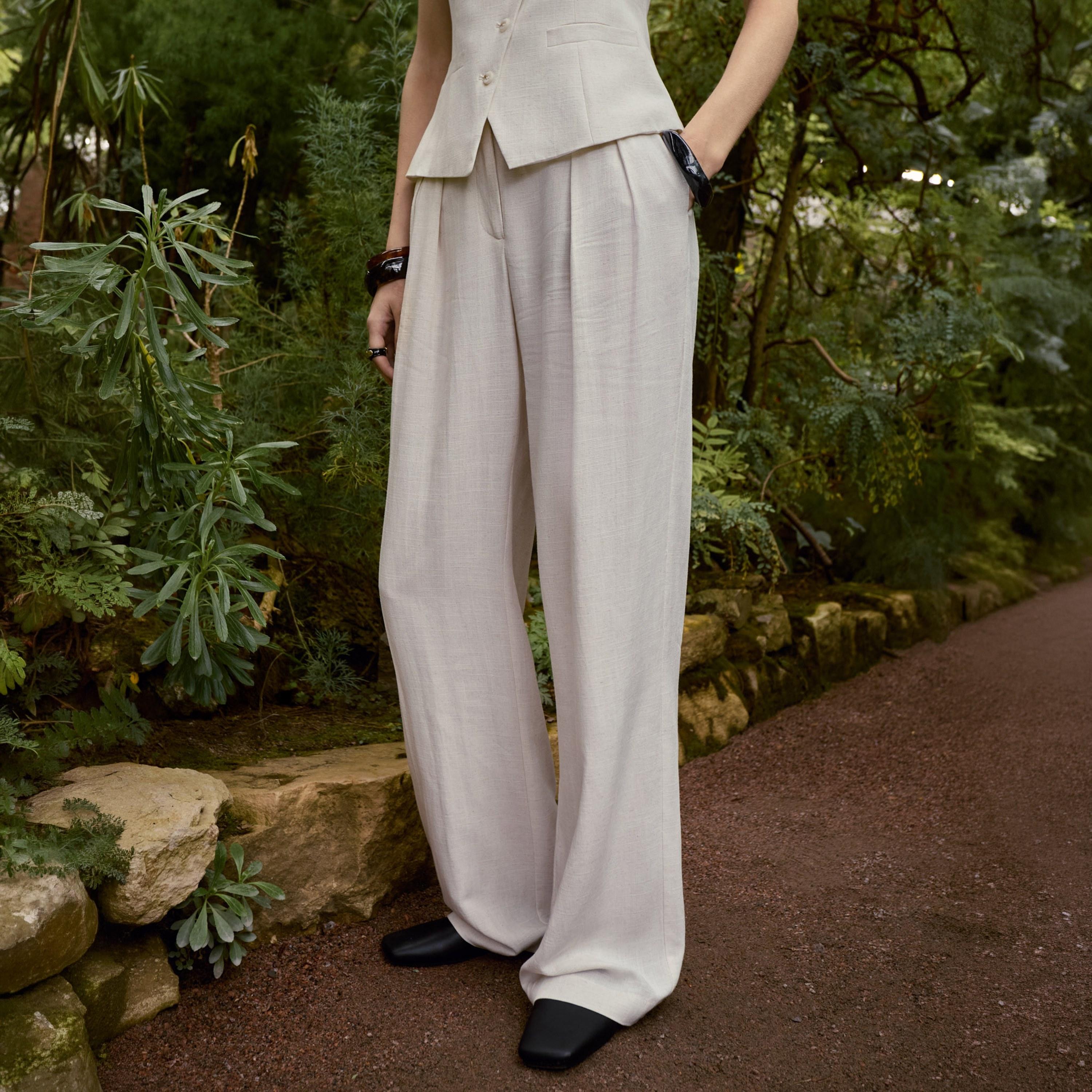 بنطلون كتان مستقيم كريمي للنساء من ليتشي-women-clothing-bottoms-trousers-image-3