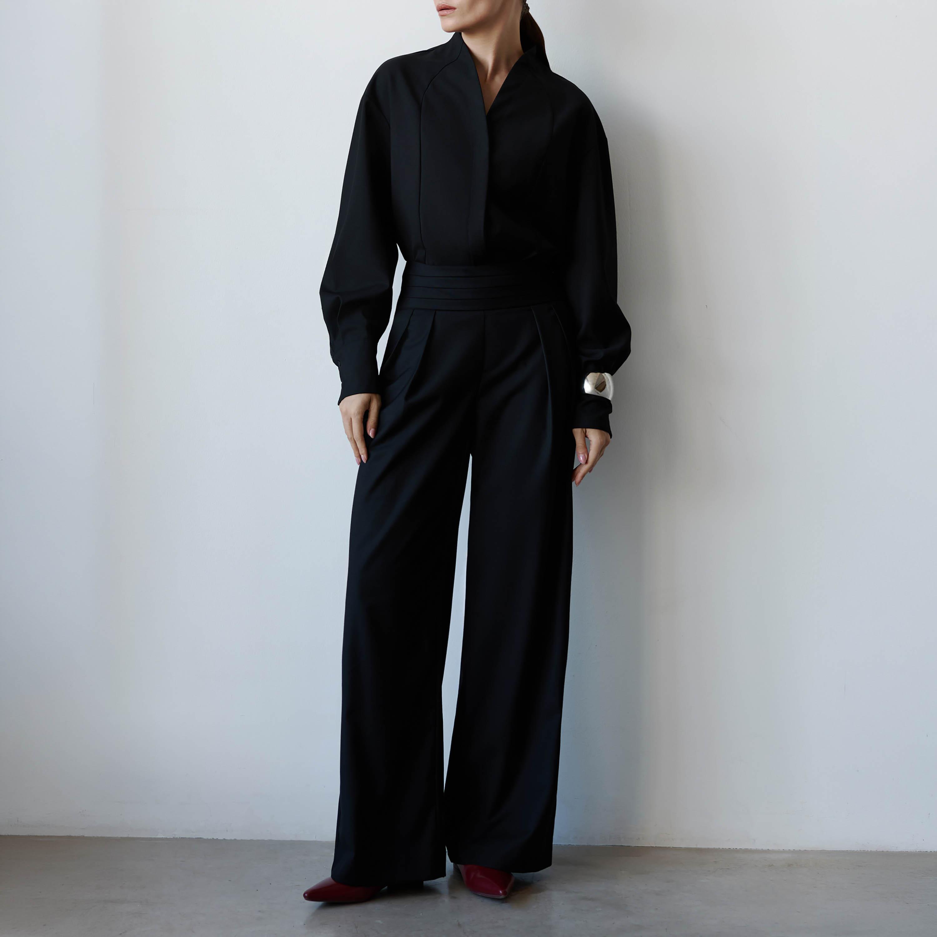 بنطال نسائي بقصة أرجل واسعة باللون الأسود من ليتشي-women-clothing-bottoms-trousers-image-2