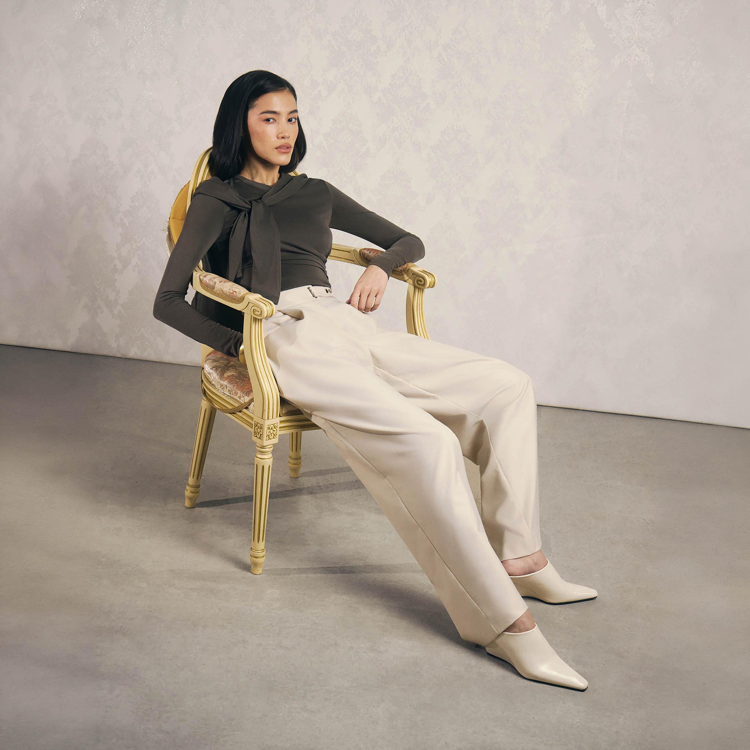 بنطال نسائي بقصة أرجل واسعة من ليتشي-women-clothing-bottoms-trousers-image-2