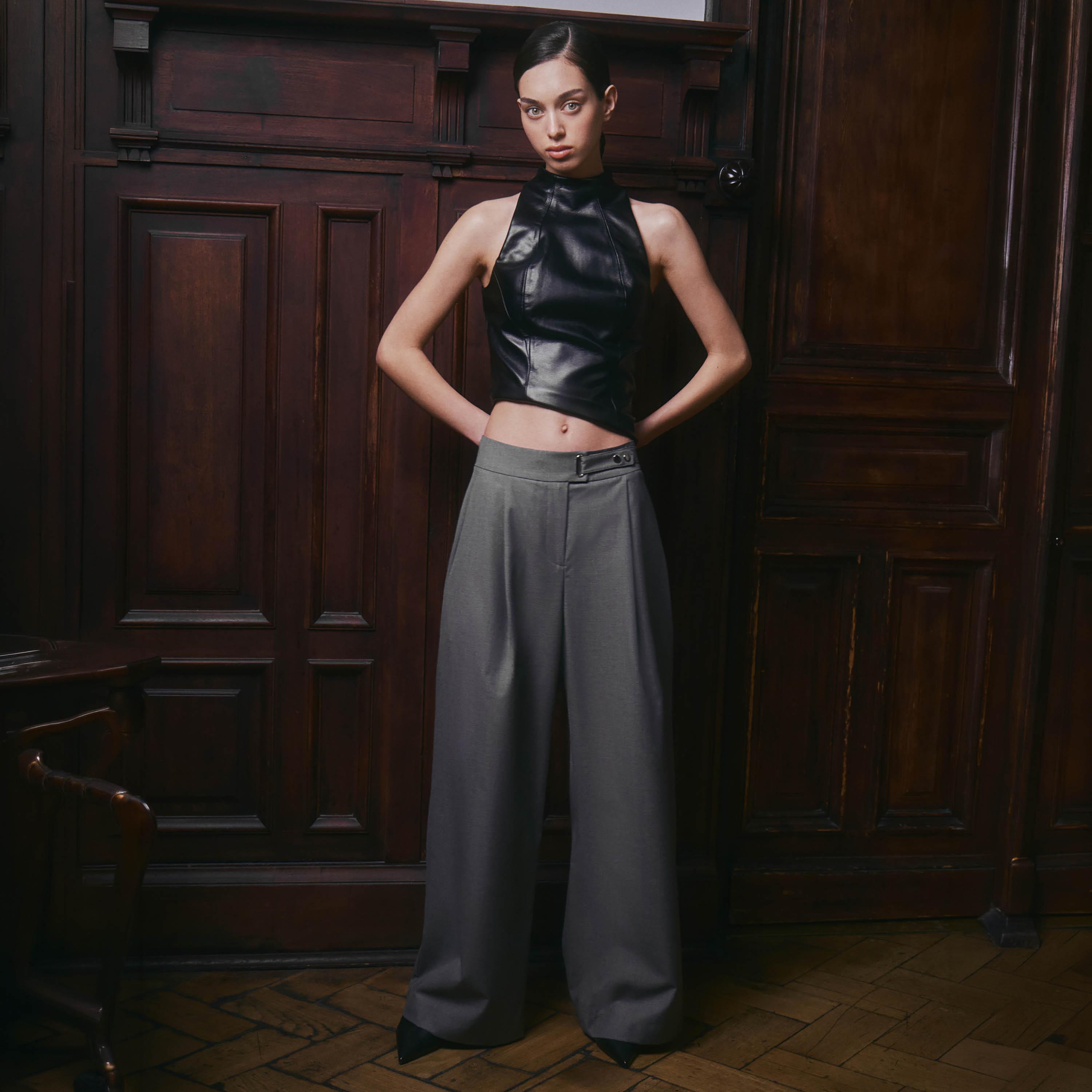 بنطال نسائي بقصة أرجل واسعة من ليتشي-women-clothing-bottoms-trousers-image-4