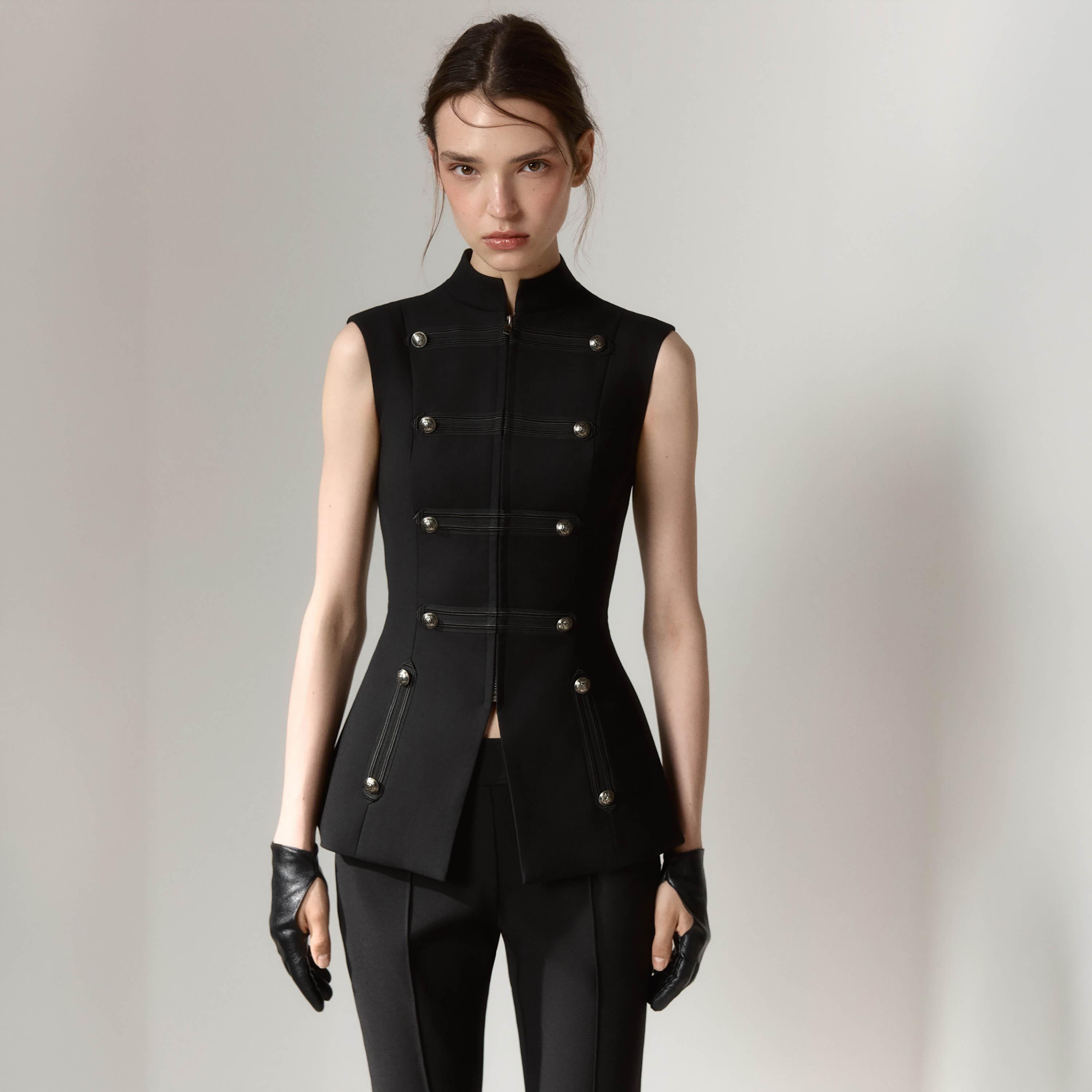 صديري حريمي أسود بياقة مرتفعة من ليتشي-women-winterwear-coatsandjackets-waistcoats-image-1