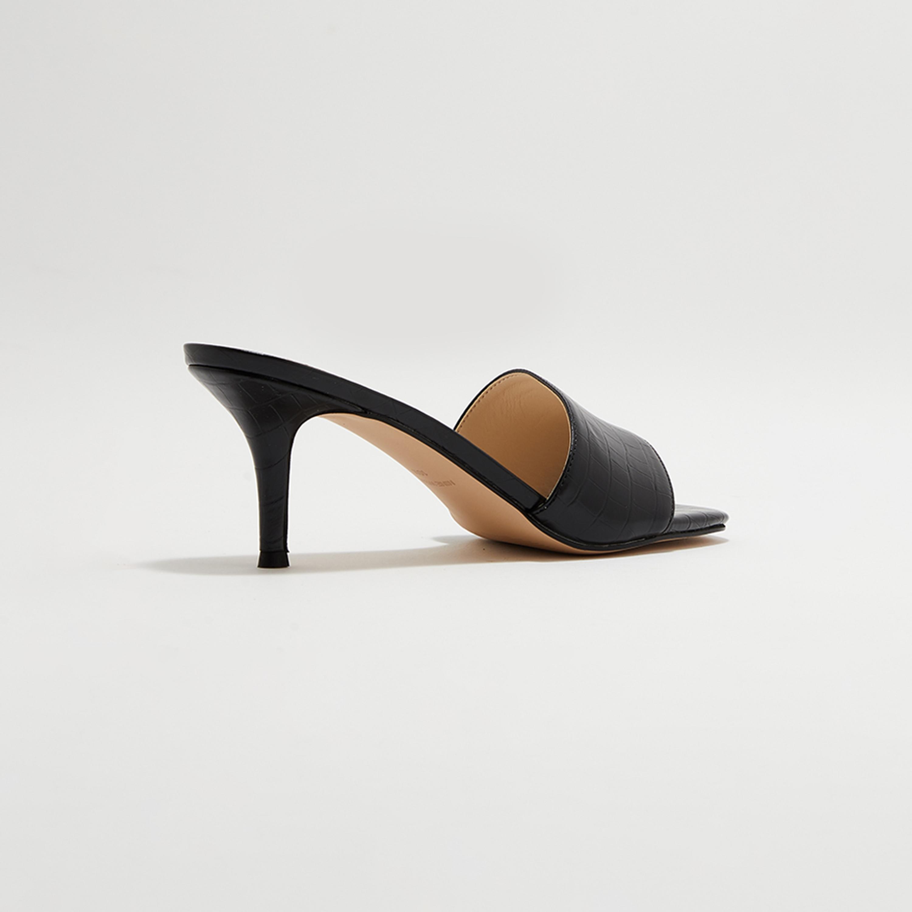 حذاء نسائي من ناين ويست ذو كروك بكعب ستيليتو ذو مقدمة مربعة ومزخرفة | wnDONNA-FW23-women-shoes-heels-image-6