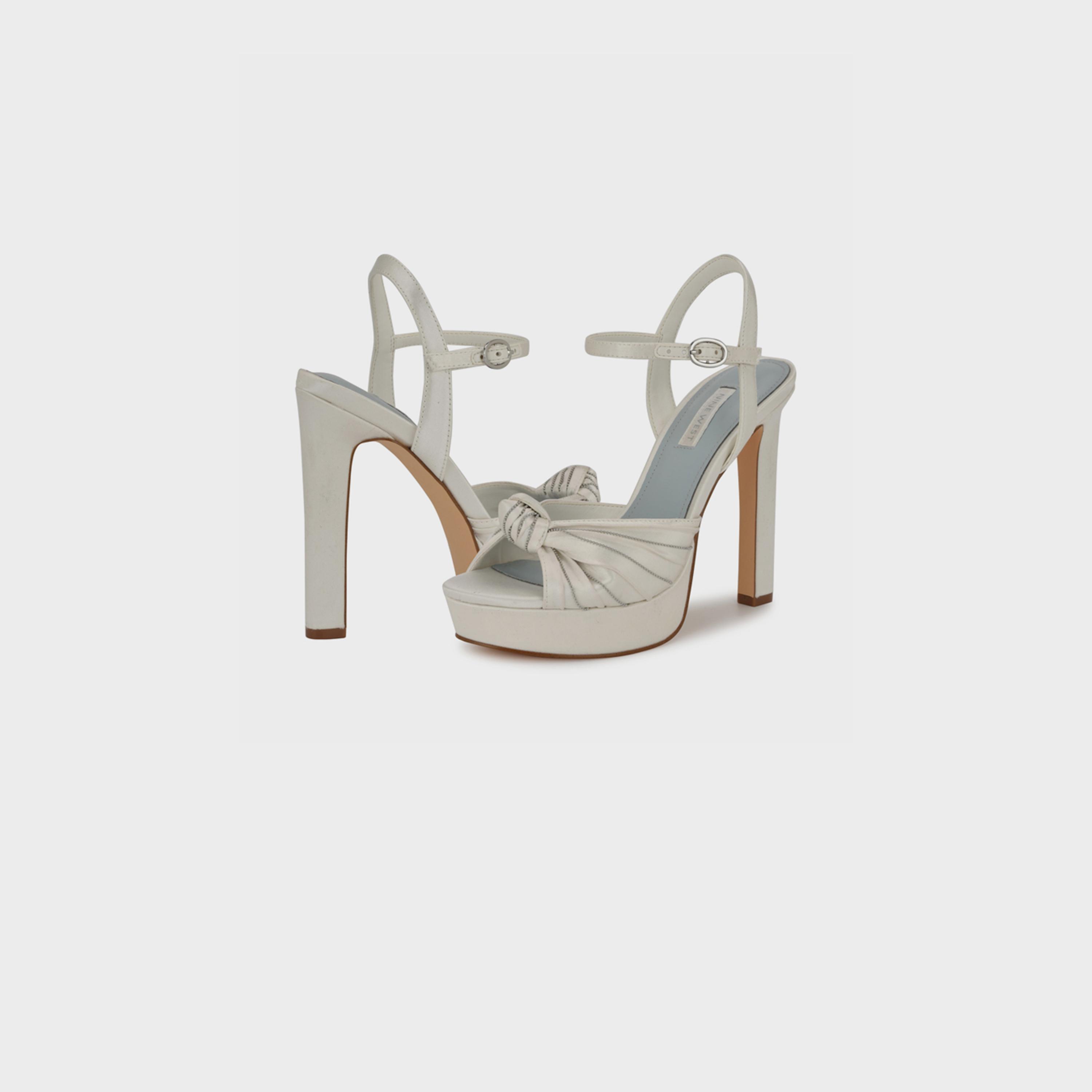 ناين ويست-  حذاء نسائي بإبزيم وونوين7 بكعب عالٍ-women-shoes-heels-image-3