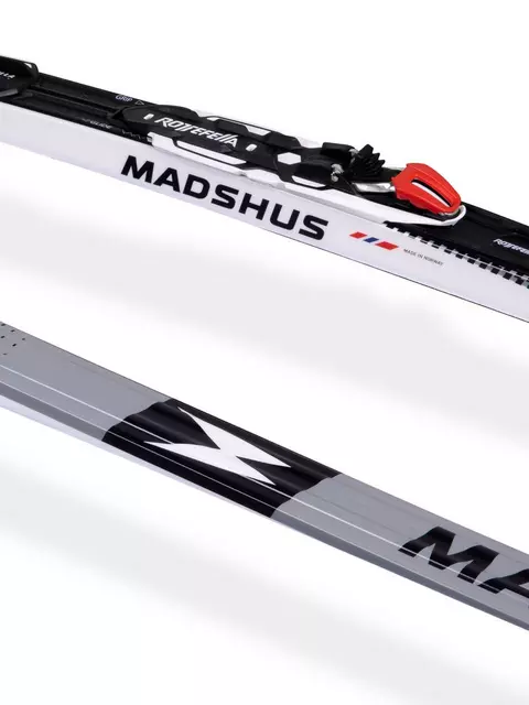 Madshus Active Pro Skin Skis with Performance Classic Madshus Active Pro Skin Skis with Performance Classic