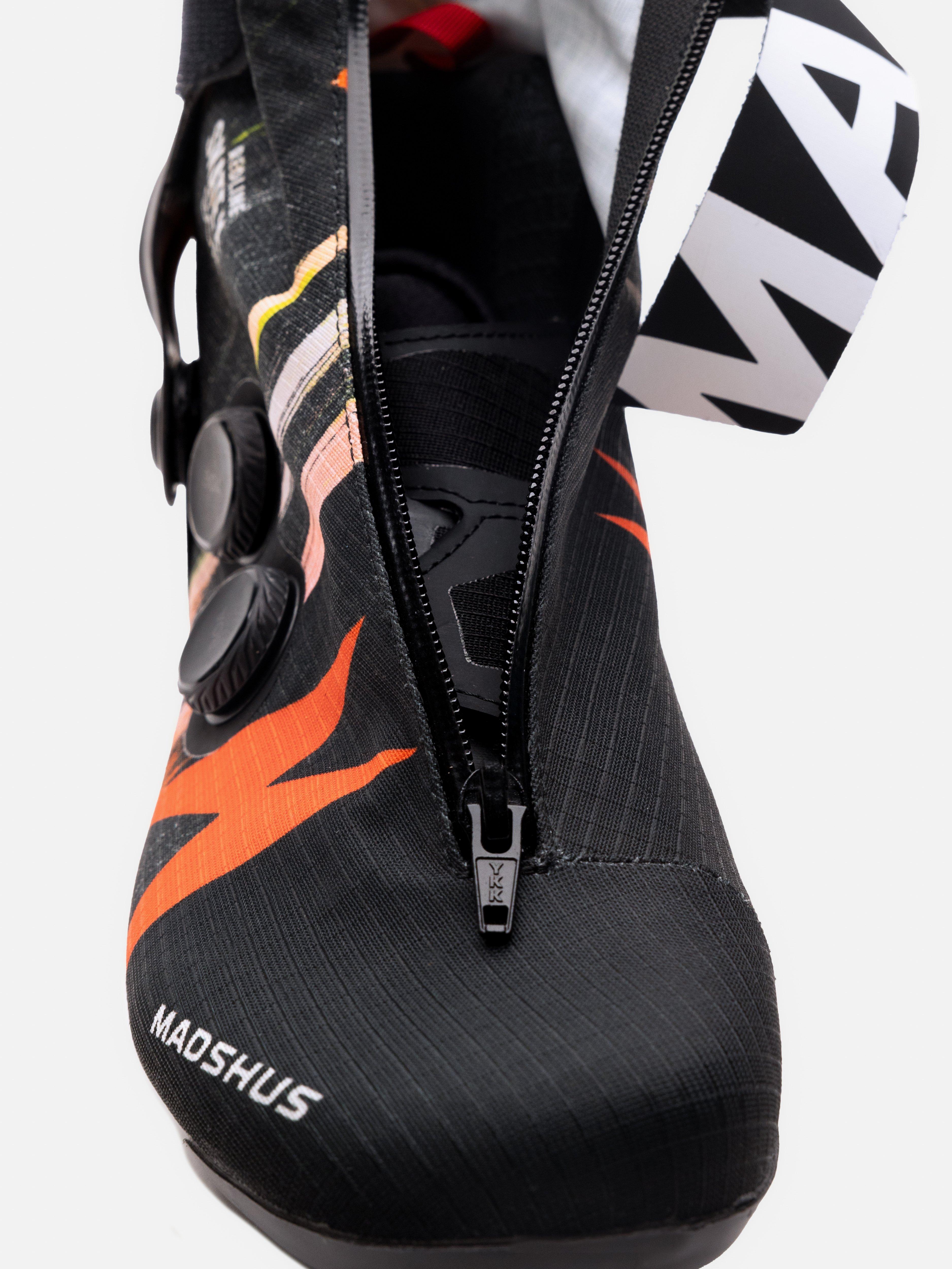 MADSHUS REDLINE CLASSIC スキー用ブーツ 黒/赤 Madshus Redline Skate