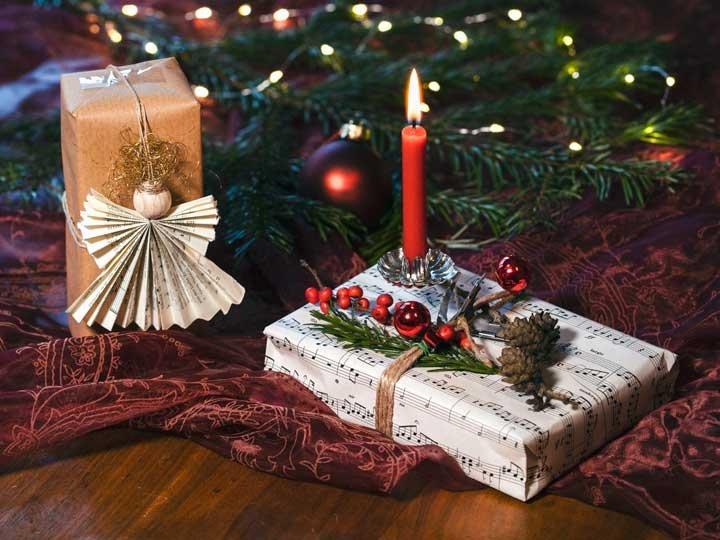 11 inspirations pour un Noël tout blanc  Papier cadeau original, Idee  cadeau a fabriquer, Emballer cadeau