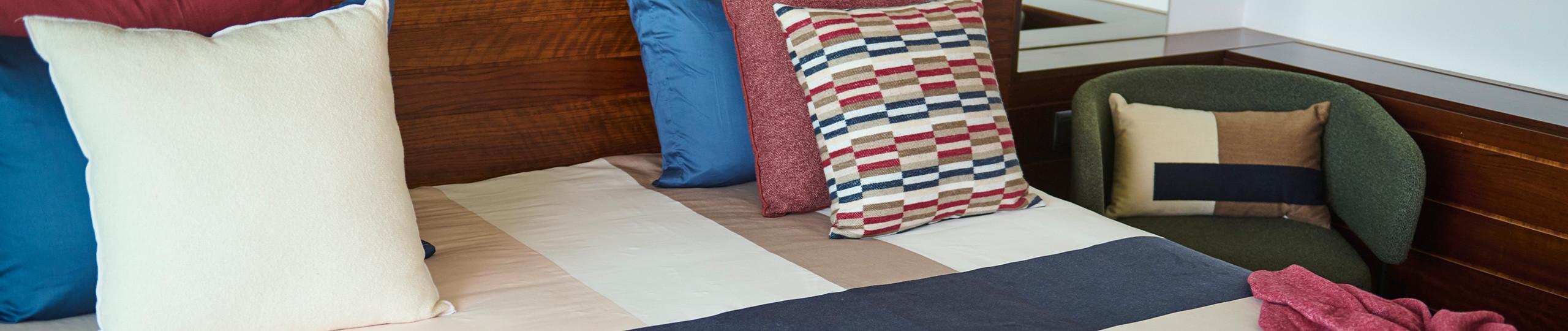 Essentials
Home & Living