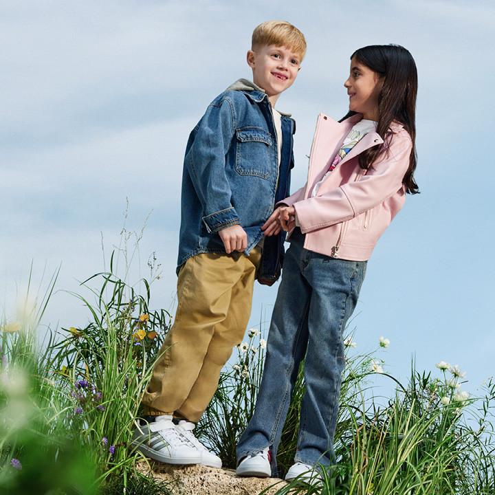 Kinderkleidung
Kinder
draussen