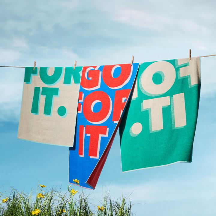 Badetuch
Strandtuch
Tuch