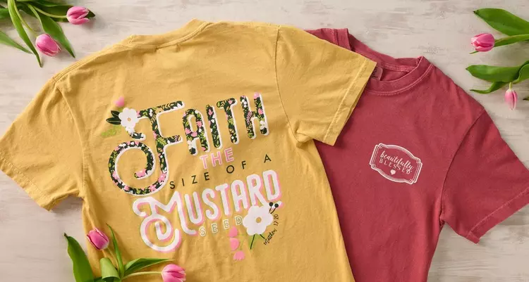 T-Shirts & Tops