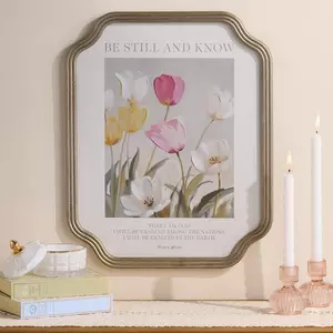 Gifts & Decor