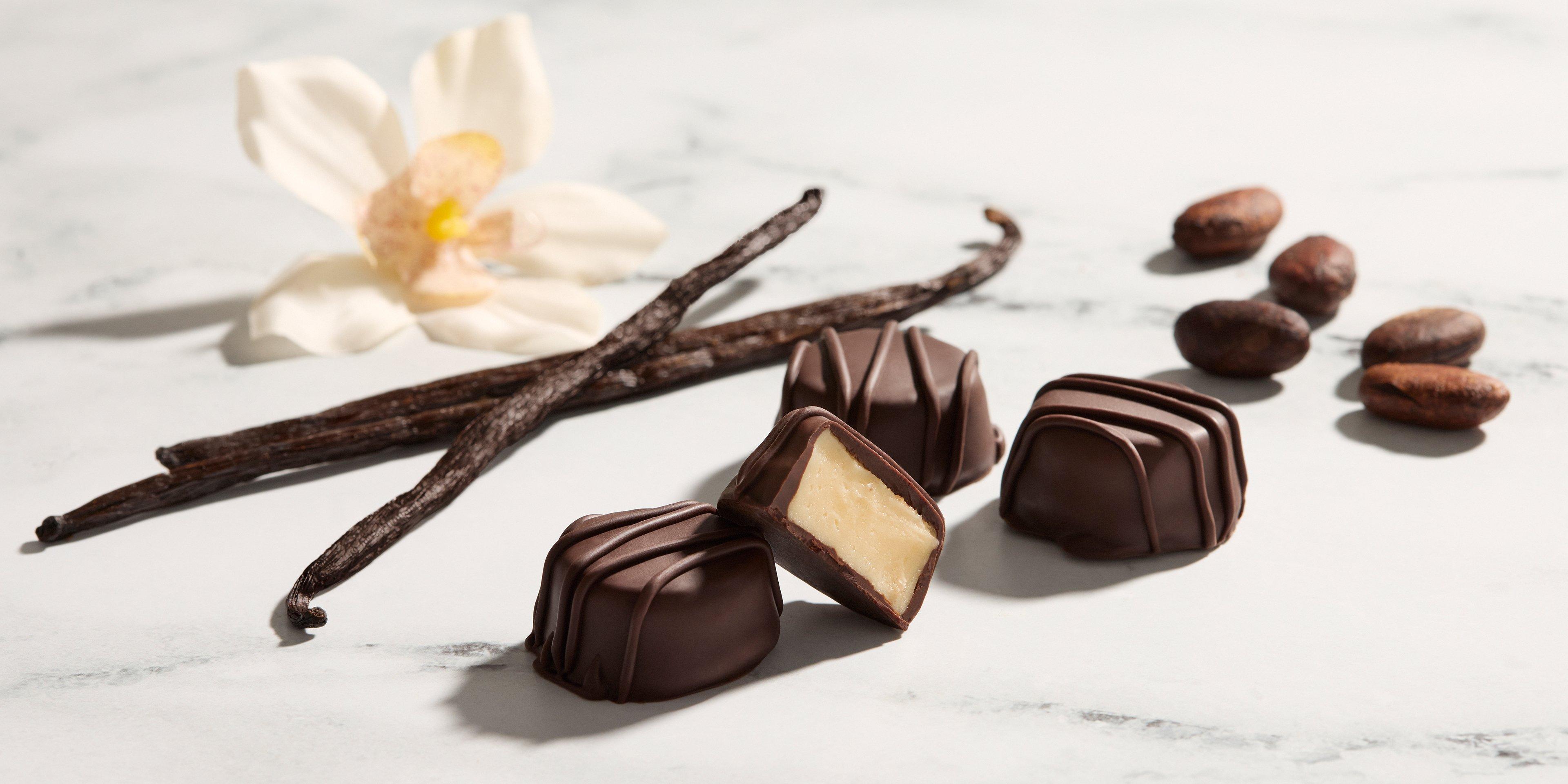 Vanilla Satin Crème Dark Chocolate opened with vanilla