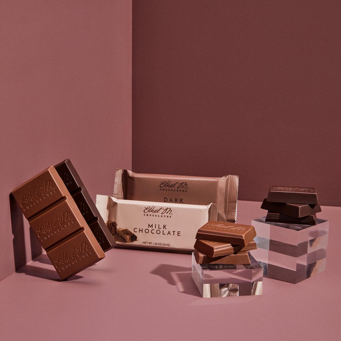 Milk & Dark Chocolate Bars Mixed Set 1