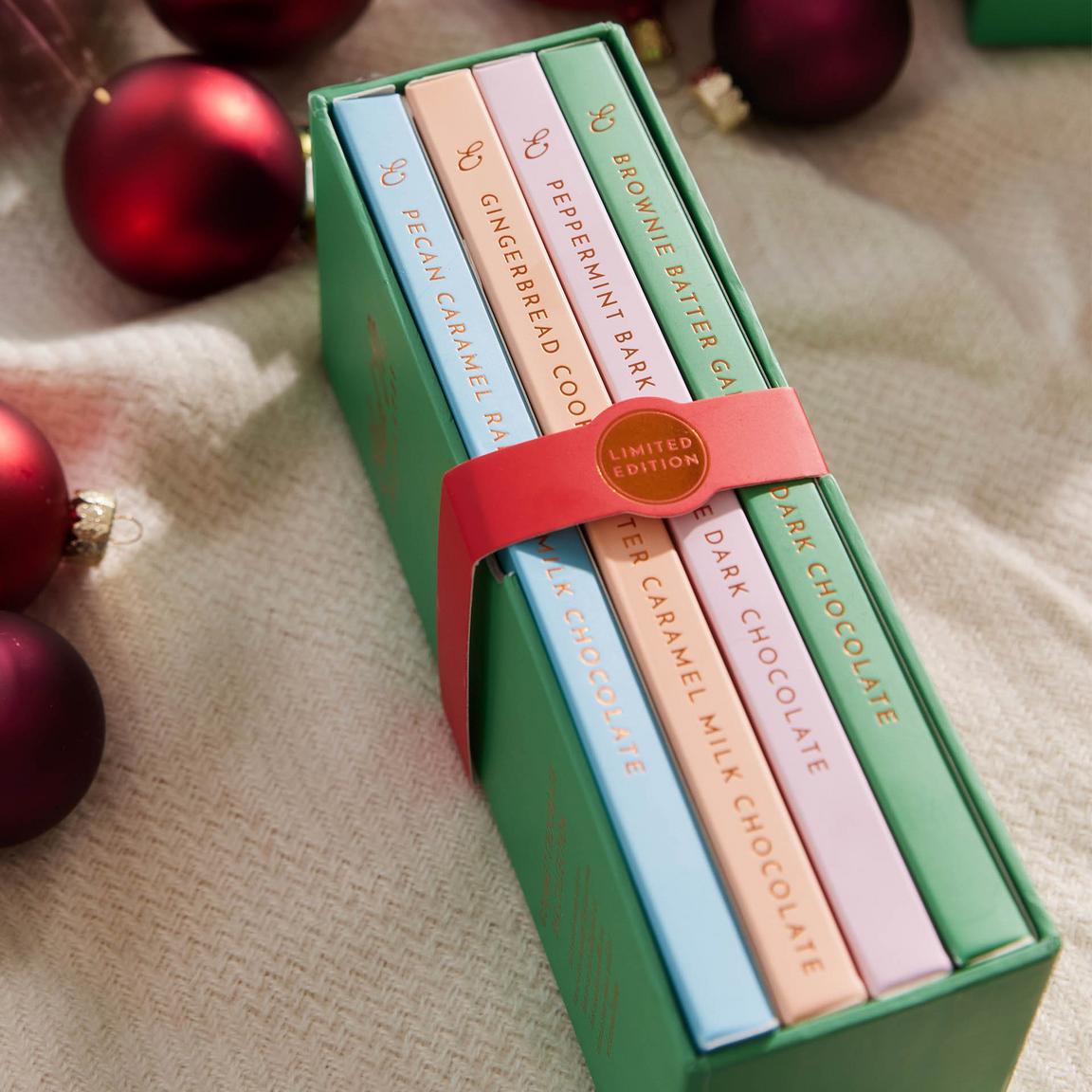 Holiday Luxe Library 2