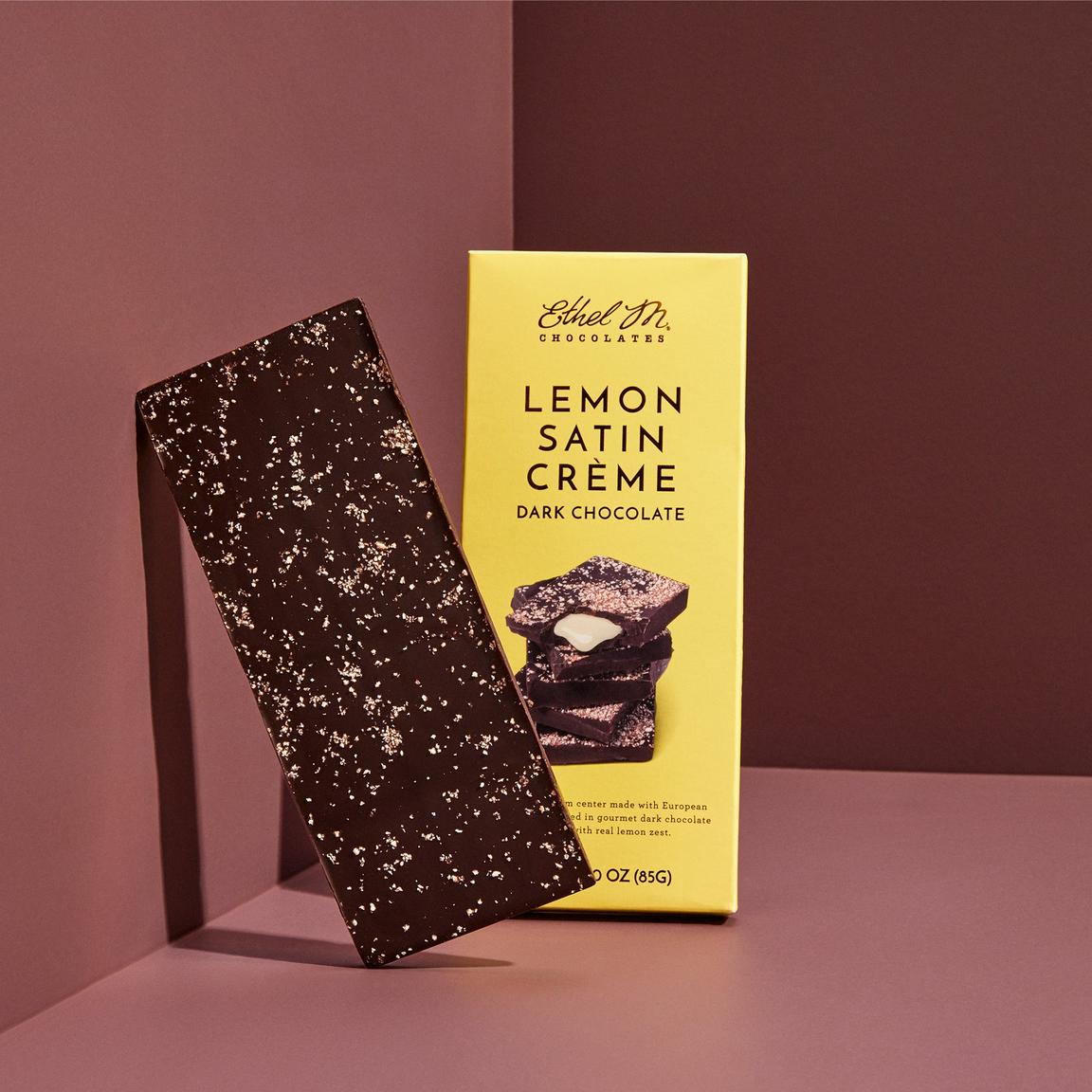 Lemon Satin Crème Dark Chocolate Tablet Bar 1