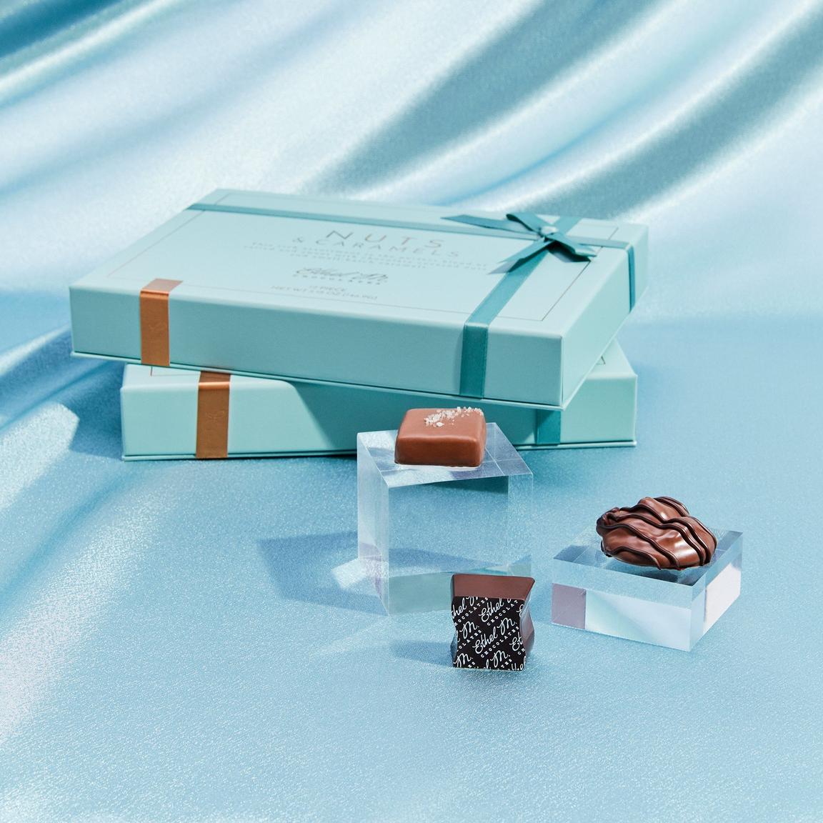 Nuts & Caramels Collection 3