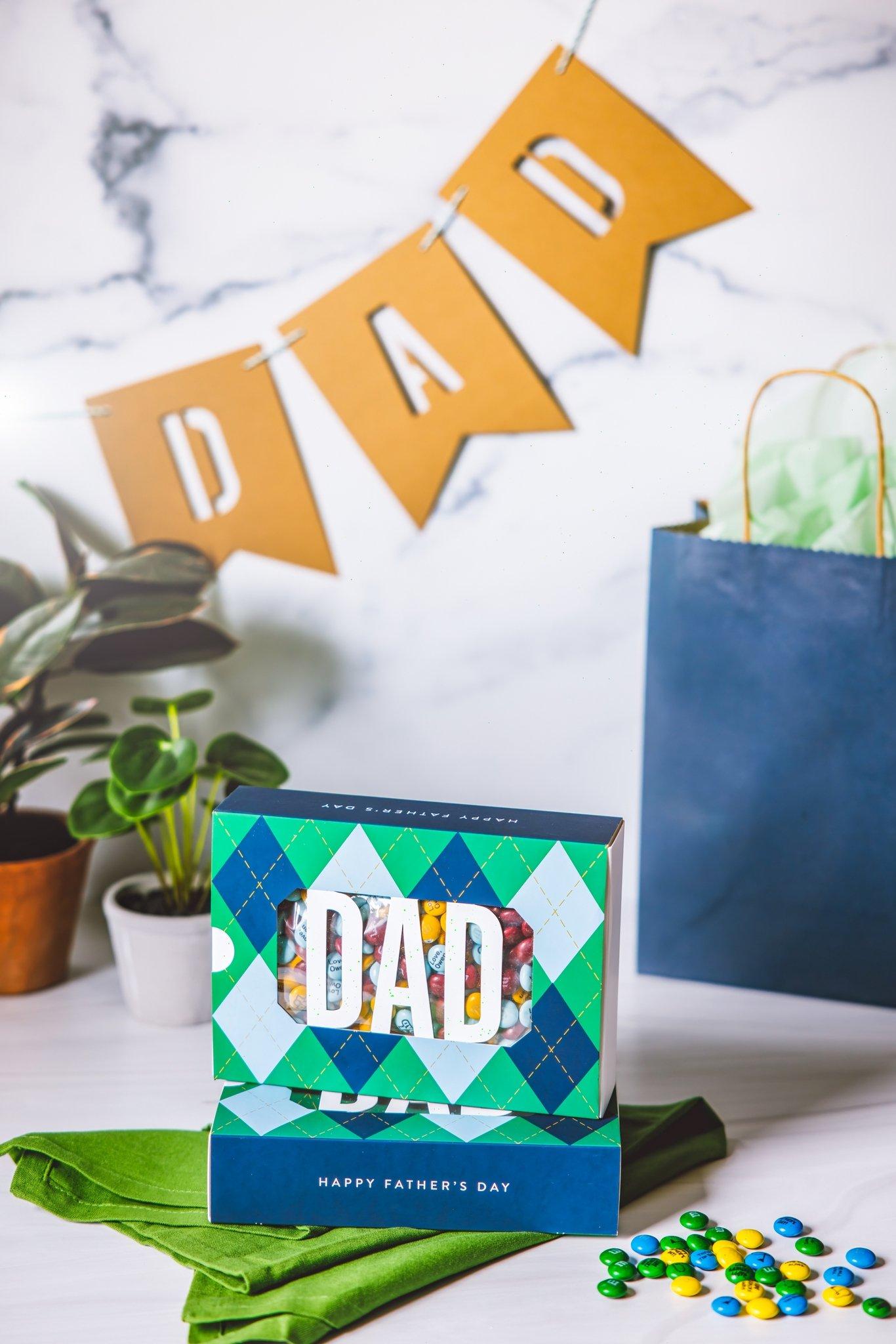 M&M'S Father's Day Gifts & Inspiration | M&M'S