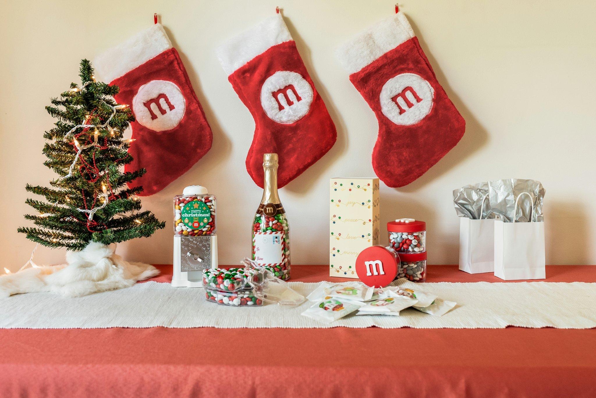 placeholder alt text (to modify!)