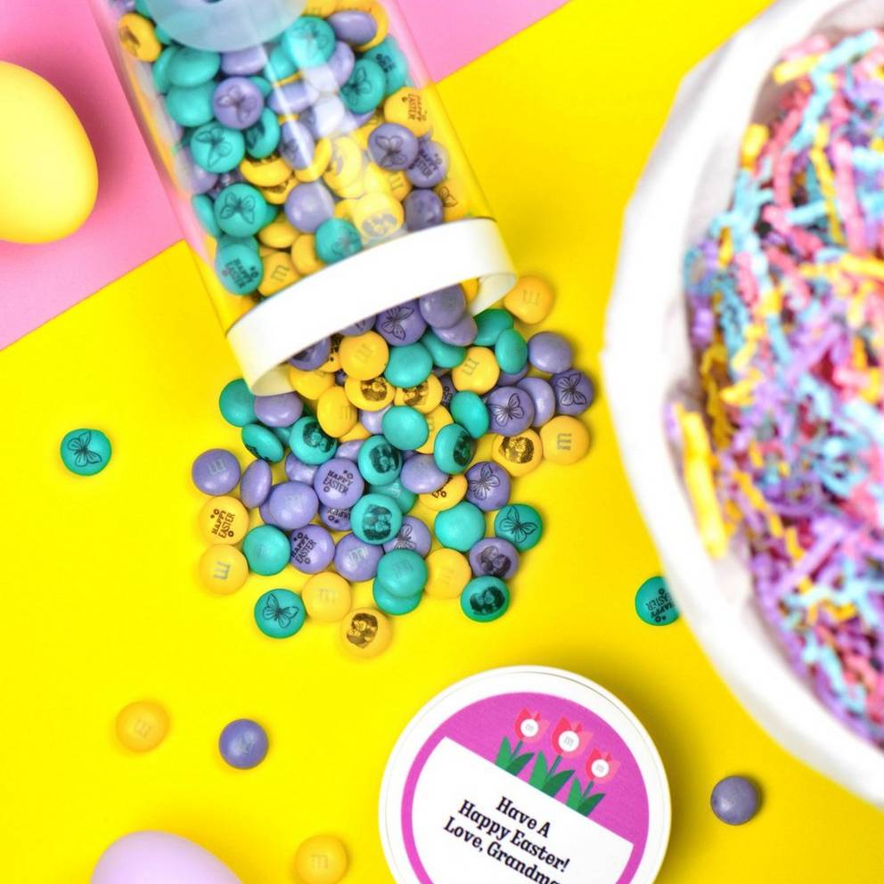 easter gift jar spilling out personalized M&M'S