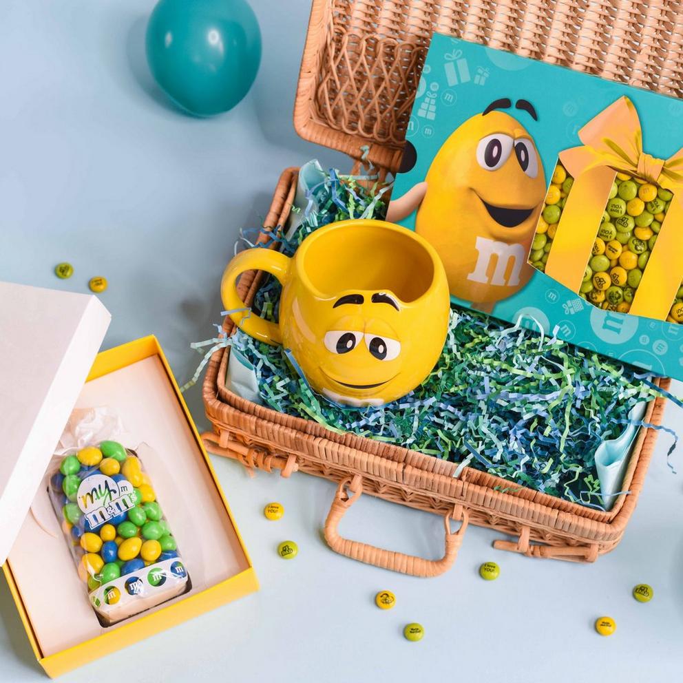 gift basket with an M&M'S gift box and yellow M&M'S mug