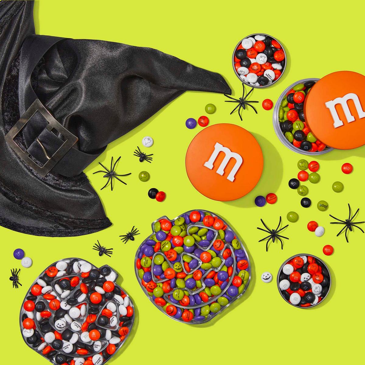 M&M'S USA - A spooky addition to any Halloween party this