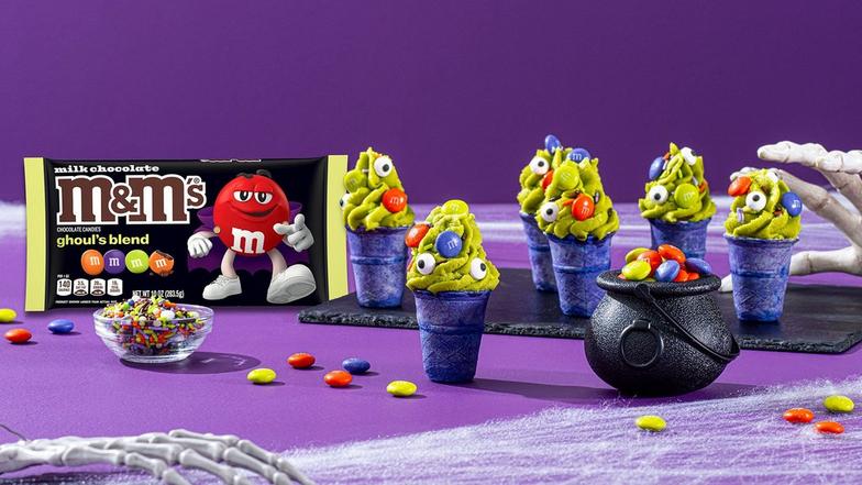 その他 m&m's Swarm Phone M&M'S Halloween Rescue Squad | M&M'S