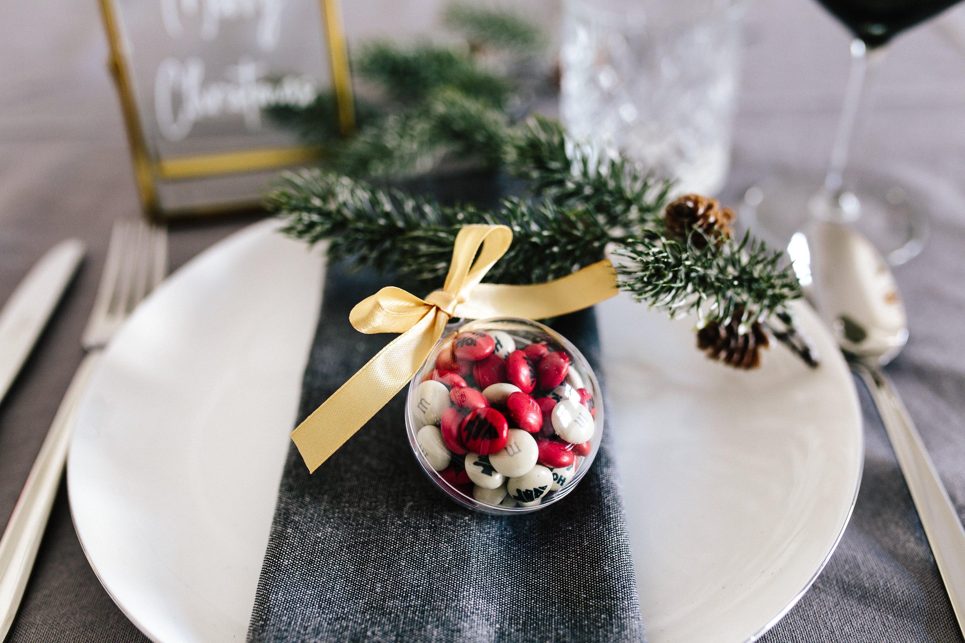 Christmas table decoration DIY ball