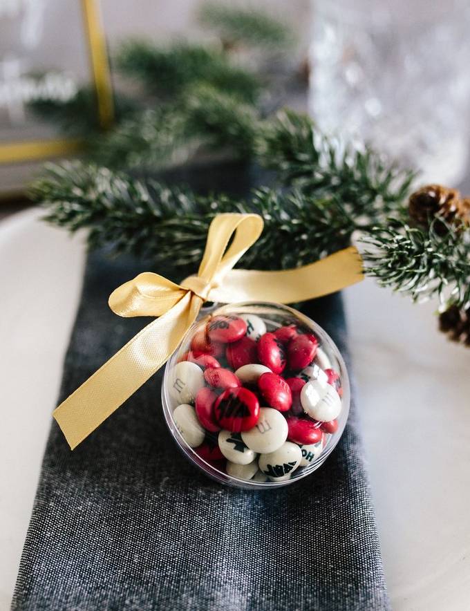 Christmas table decoration DIY ball