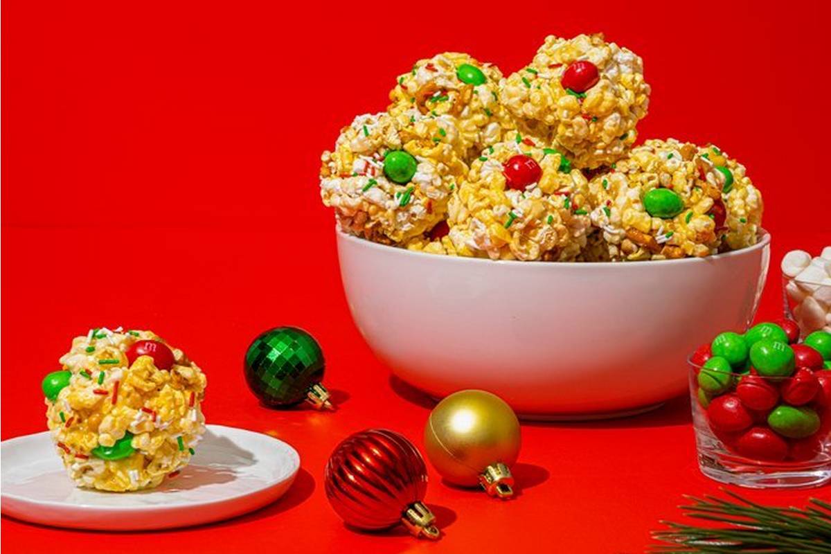 popcorn balls in bowl