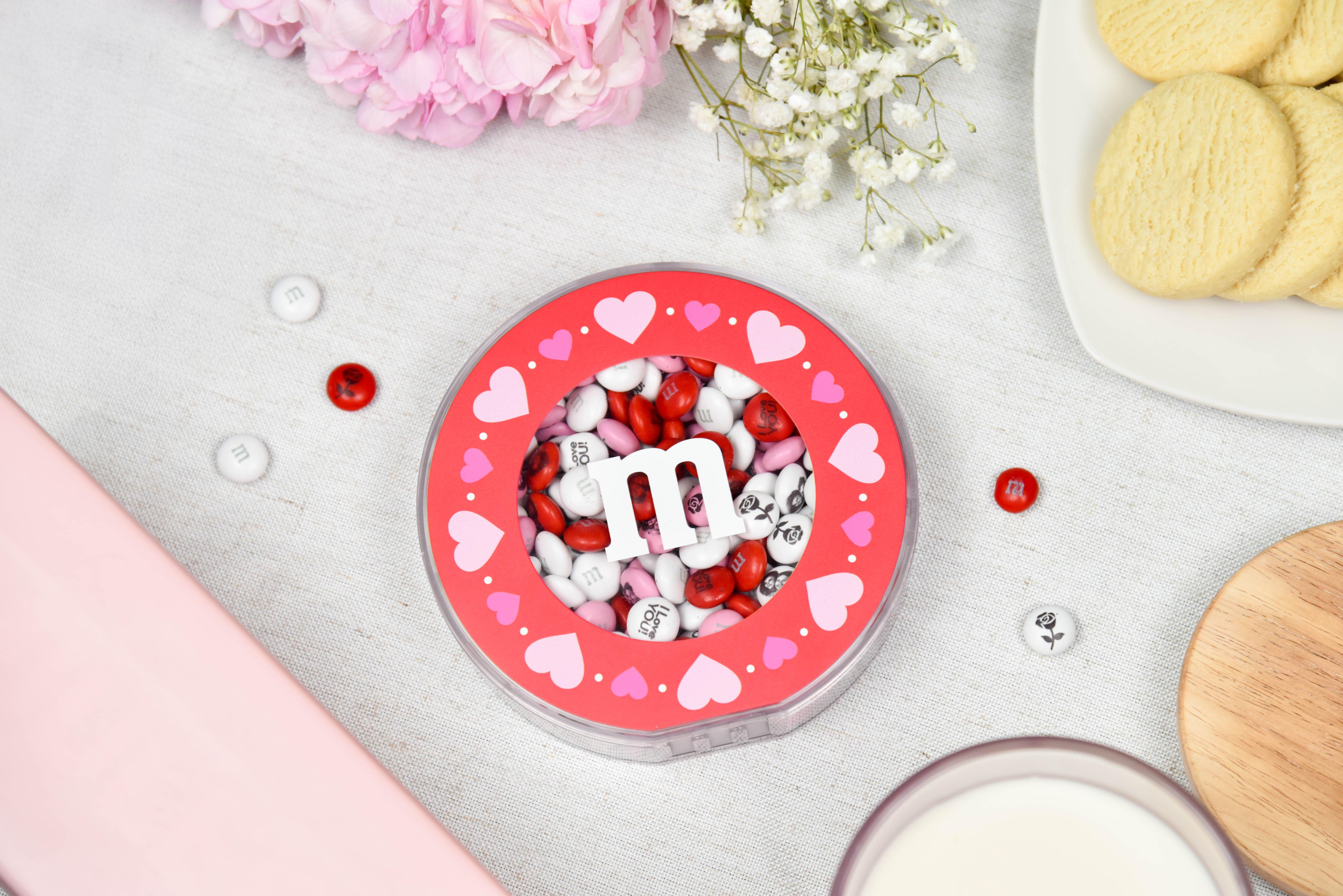 round heart gift box