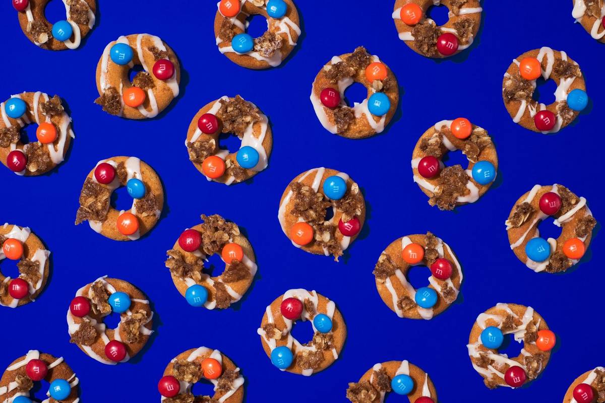 Baked Doughnuts with Caramel Candy Topping