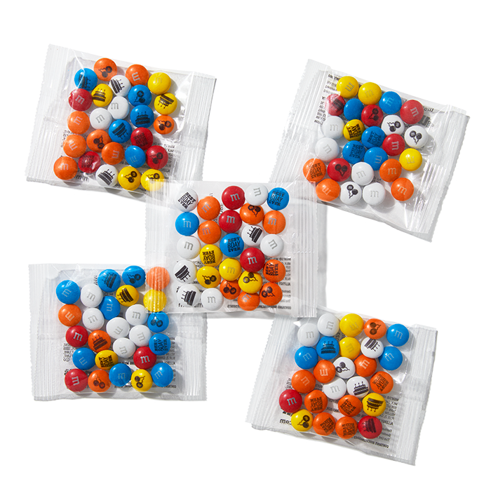 M&M's Milk Chocolate Happy 50th Birthday Candy - 2lb of Bulk Candy with Printed Birthday Clipart, Perfect for Birthday Gifts, Cupcakes, Over The