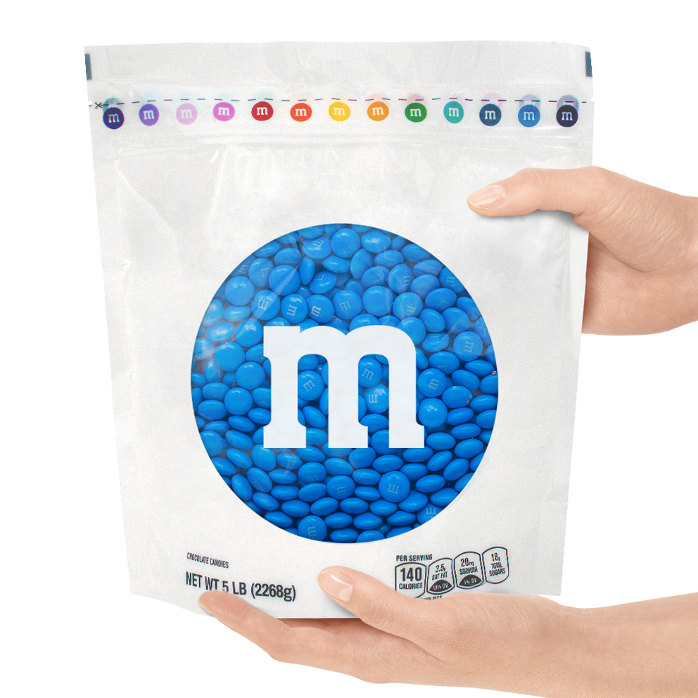 blue M&M'S bulk candy 1