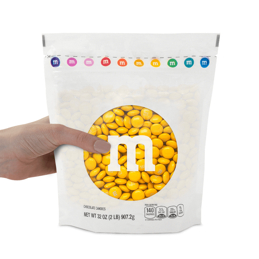 dark yellow M&M'S bulk candy 1